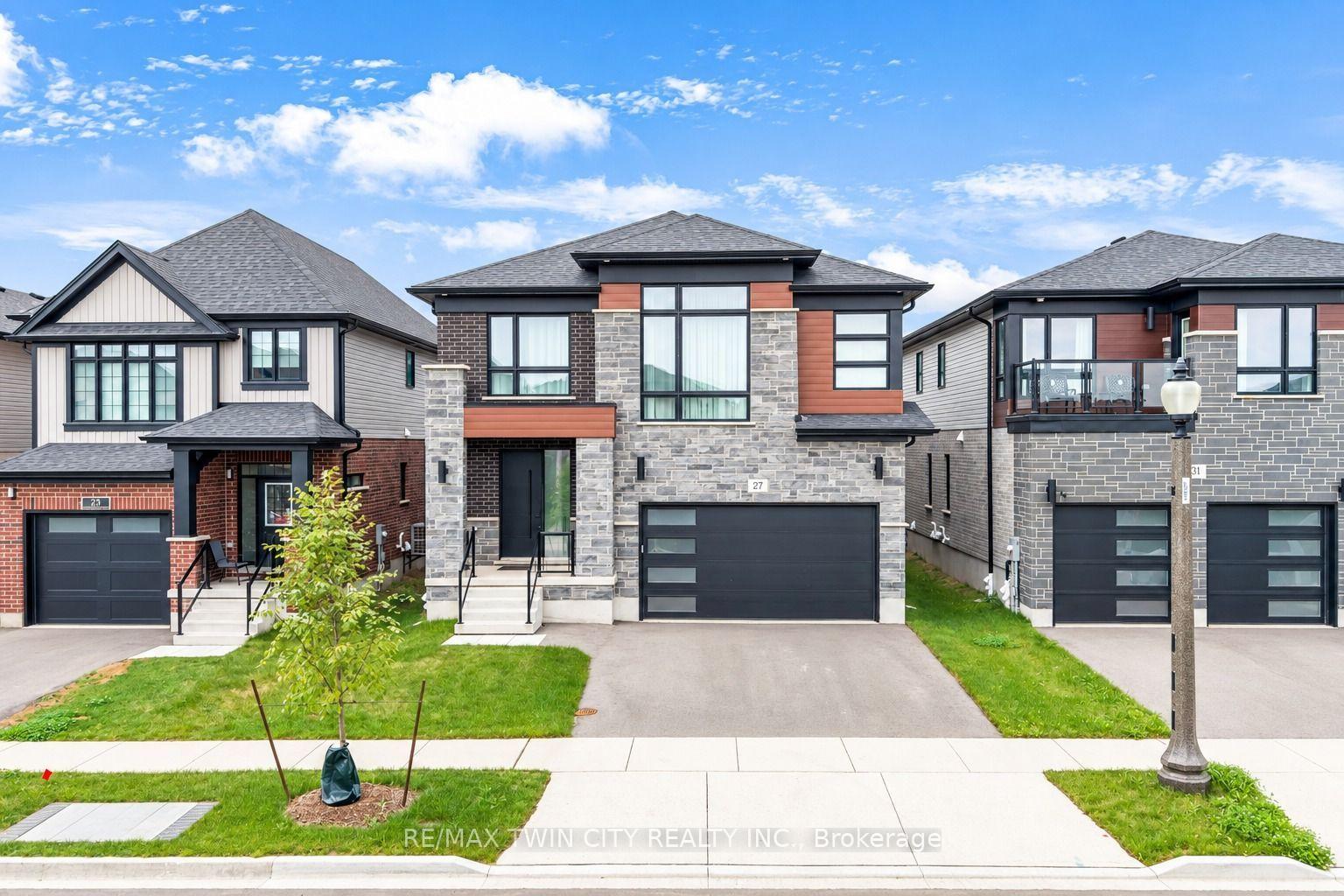 Photo 45 of 27 Jacob Detweiller Drive, Kitchener — HOMEH