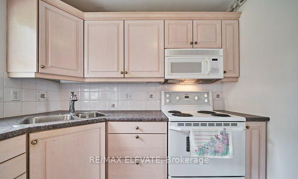 Photo 7 of 39 Cornwallis Drive, Scarborough, Dorset Park — HOMEH