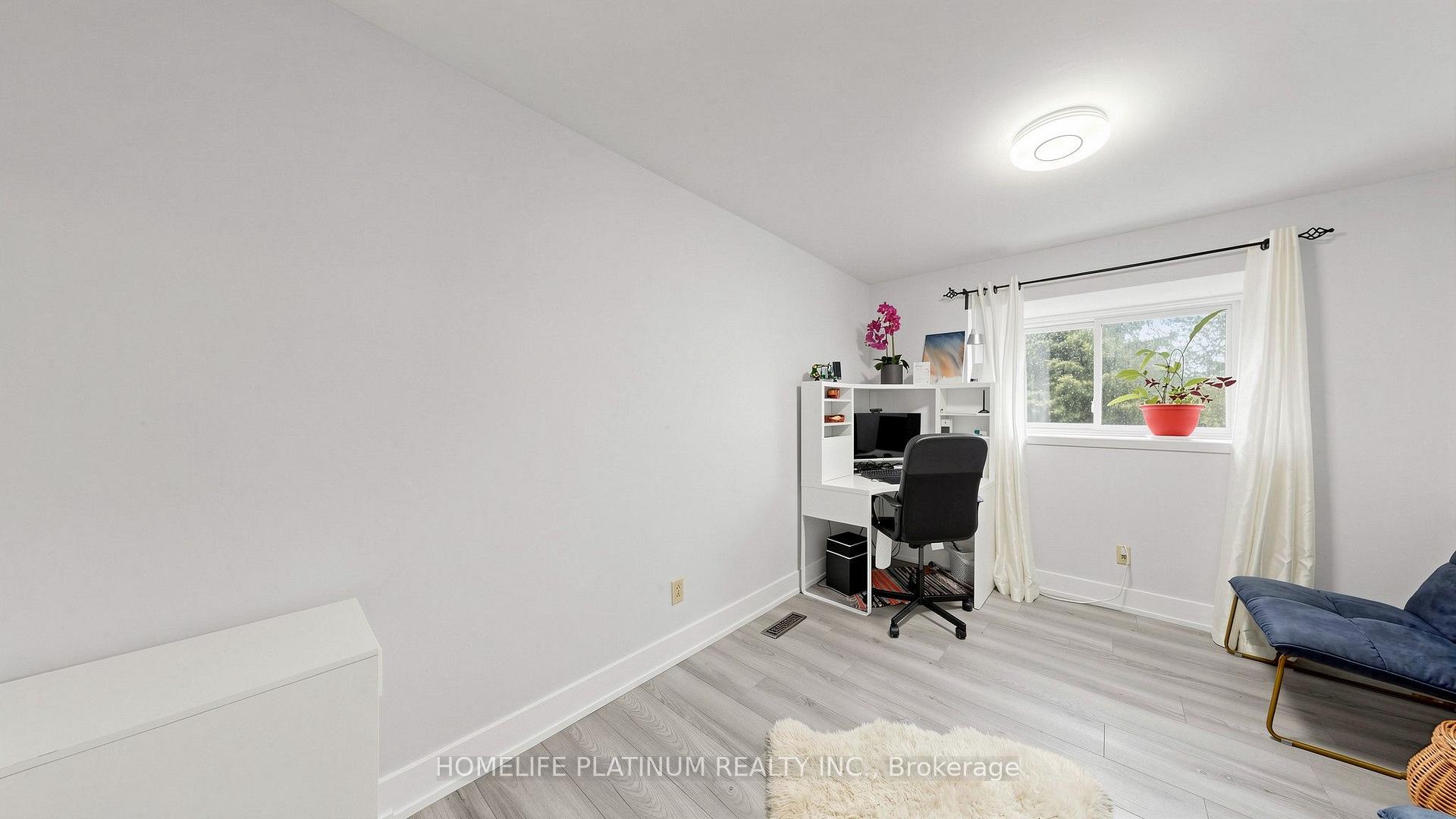 Photo 32 of 206 Mcmurchy Avenue S, Brampton, Brampton South — HOMEH