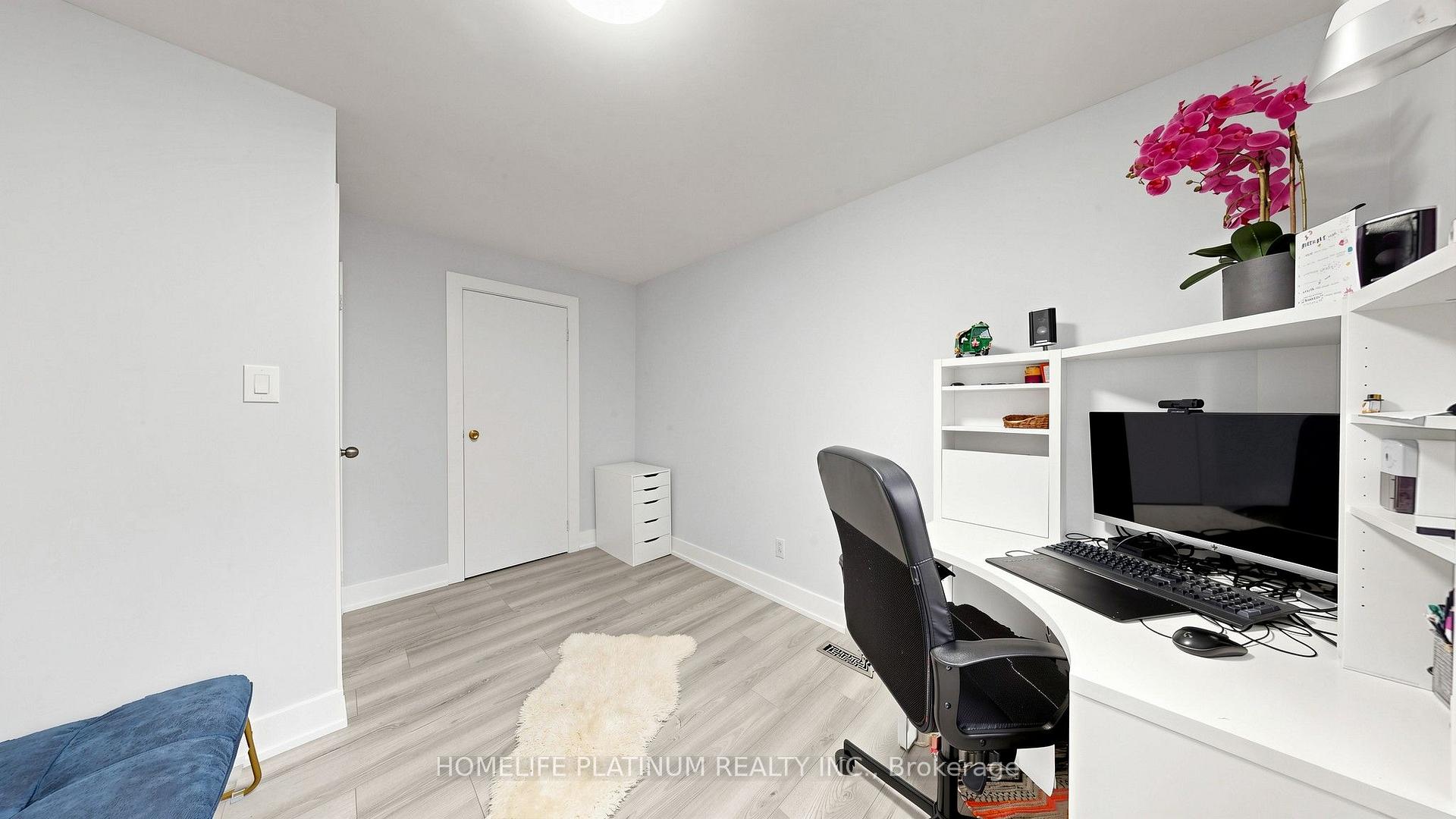 Photo 34 of 206 Mcmurchy Avenue S, Brampton, Brampton South — HOMEH