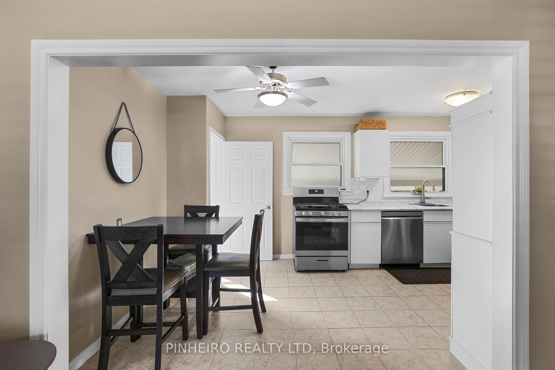Photo 8 of 1811 Whitehall Drive, London, East H — HOMEH