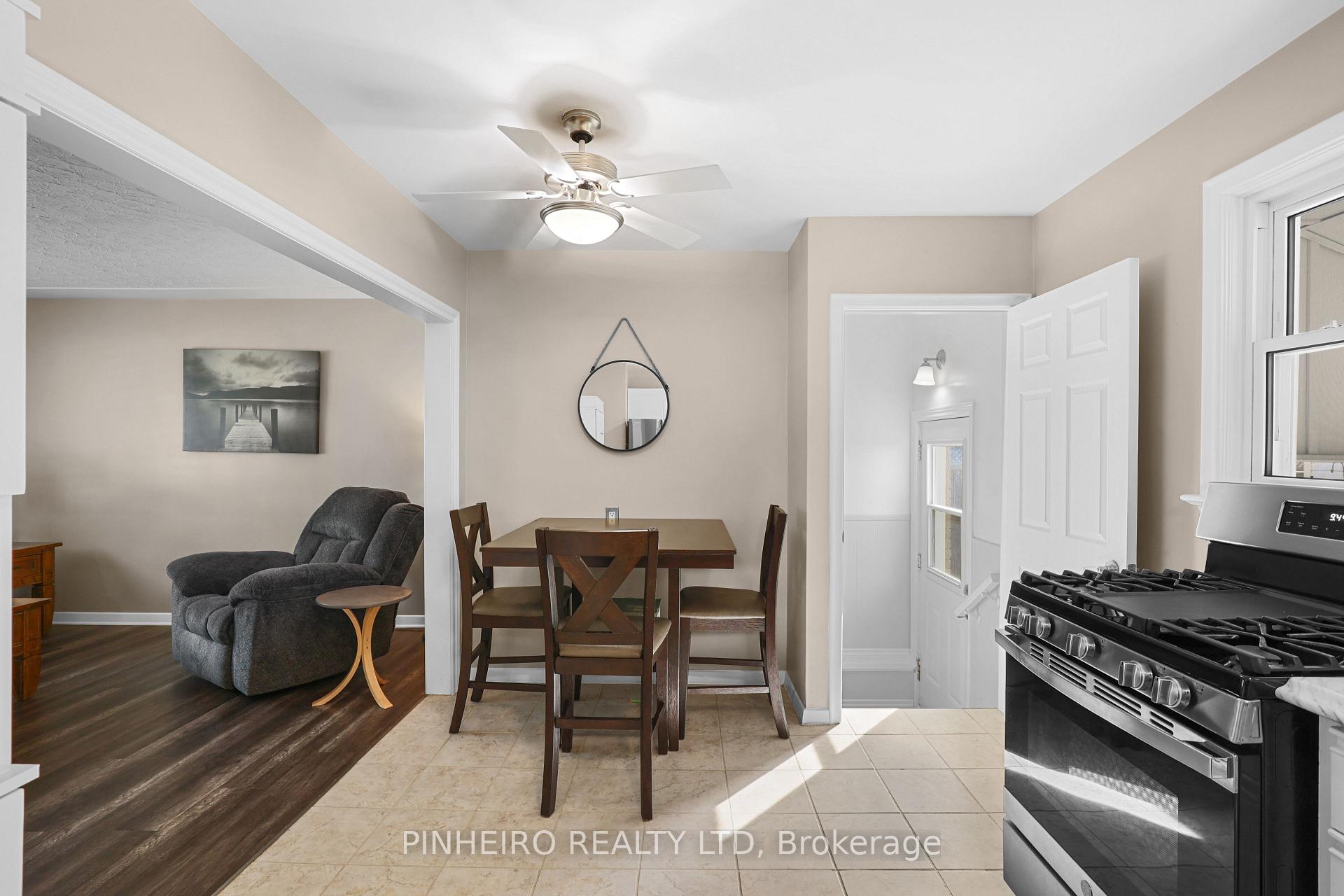 Photo 9 of 1811 Whitehall Drive, London, East H — HOMEH