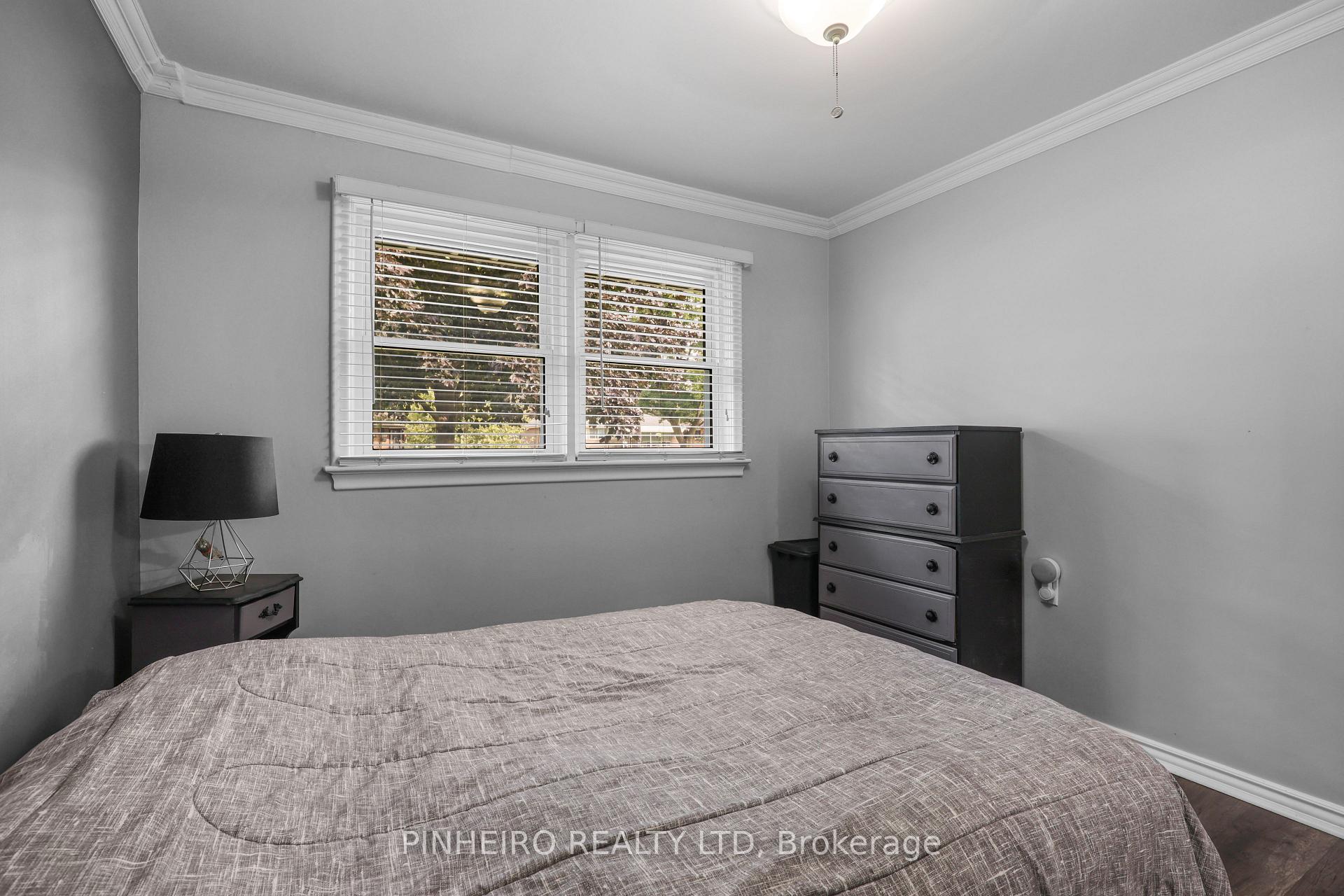 Photo 16 of 1811 Whitehall Drive, London, East H — HOMEH