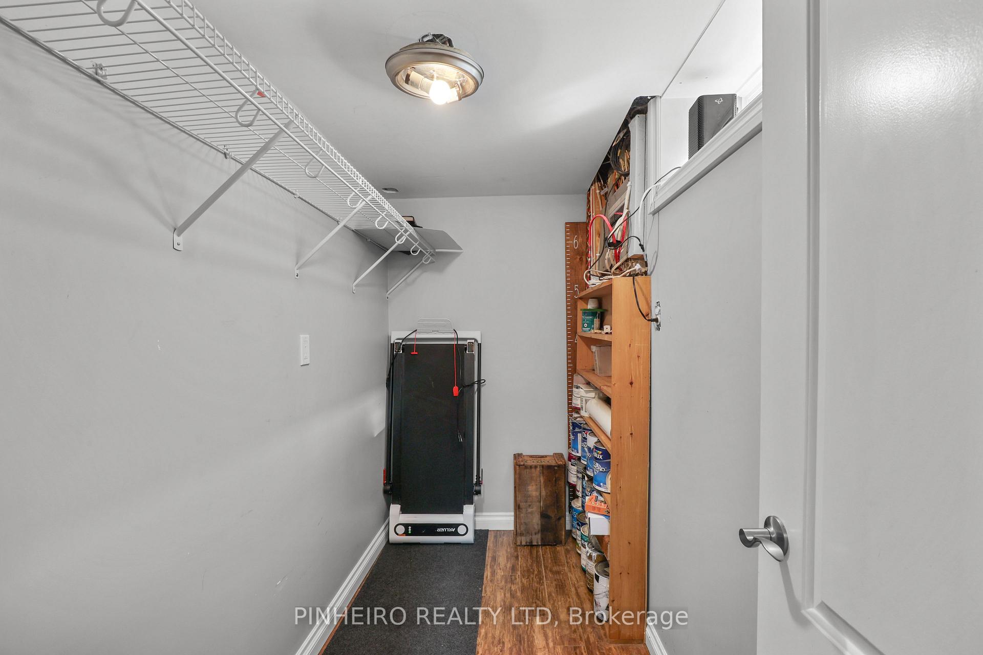 Photo 24 of 1811 Whitehall Drive, London, East H — HOMEH