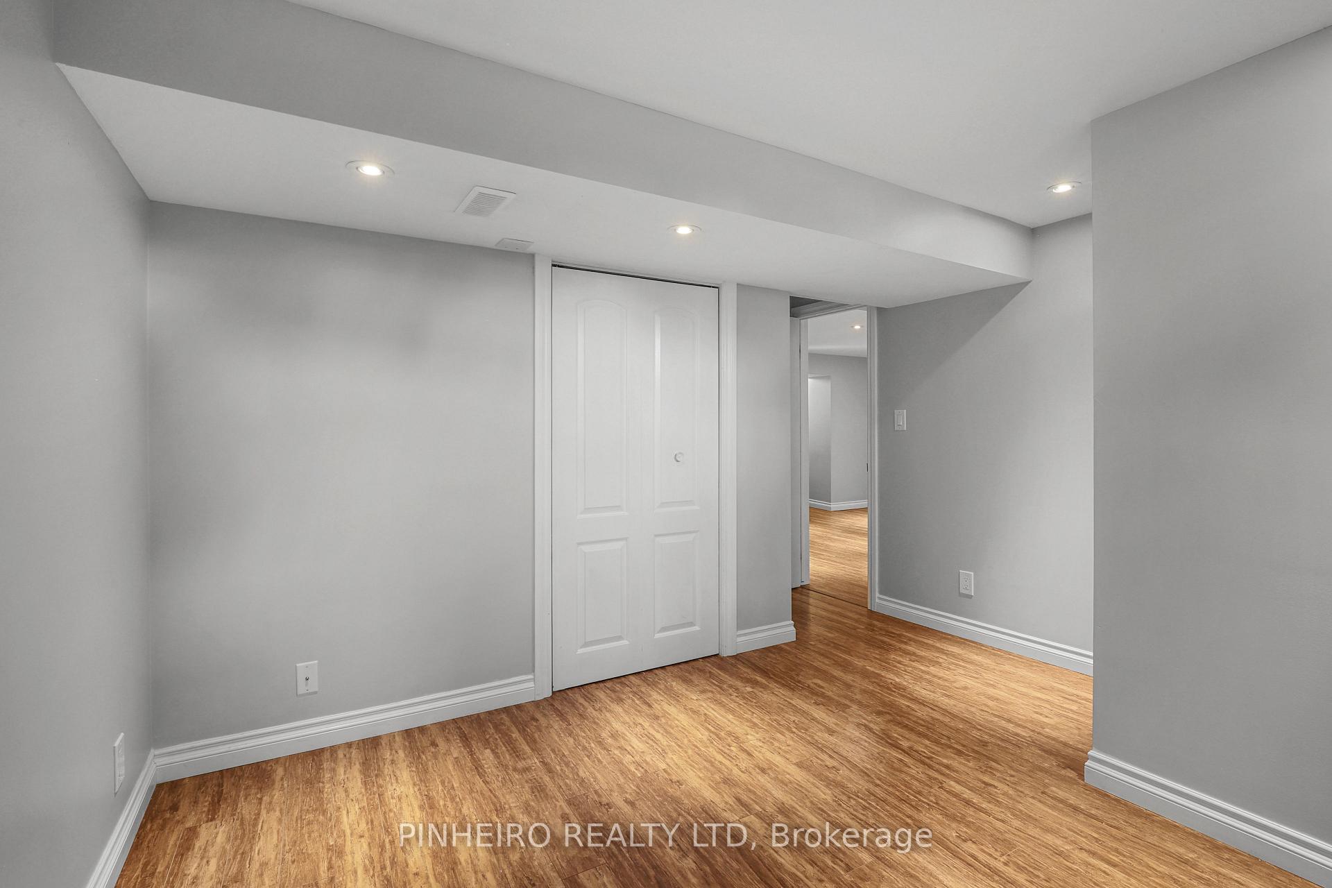 Photo 31 of 1811 Whitehall Drive, London, East H — HOMEH
