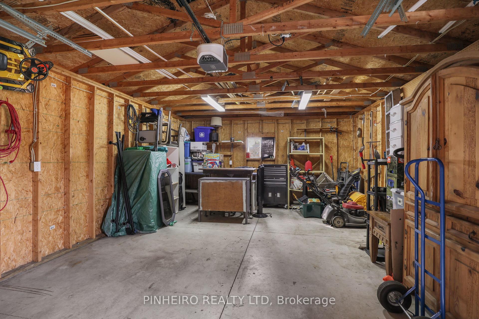 Photo 40 of 1811 Whitehall Drive, London, East H — HOMEH
