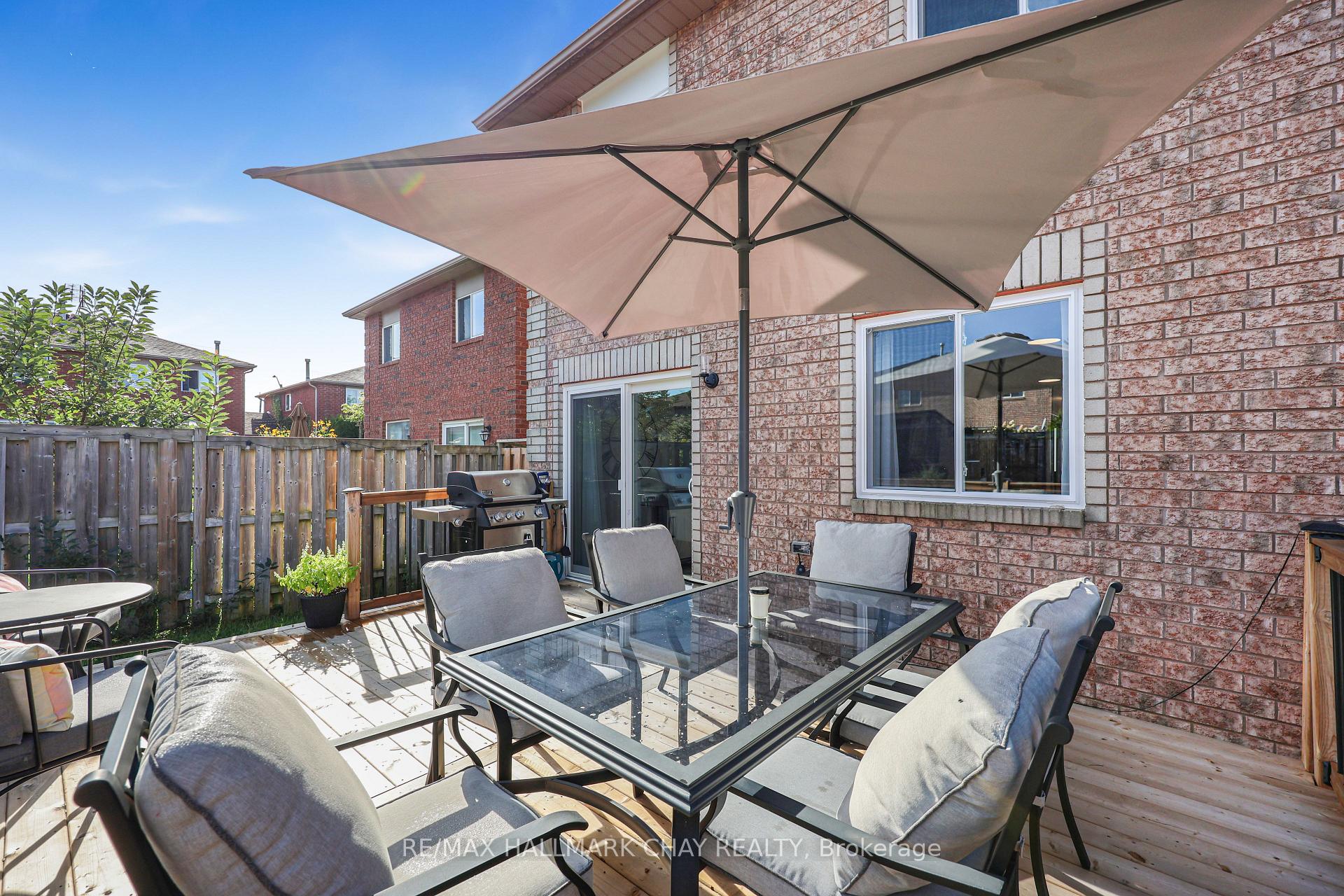 Photo 18 of 16 Buggs Gate, Barrie, Georgian Drive — HOMEH