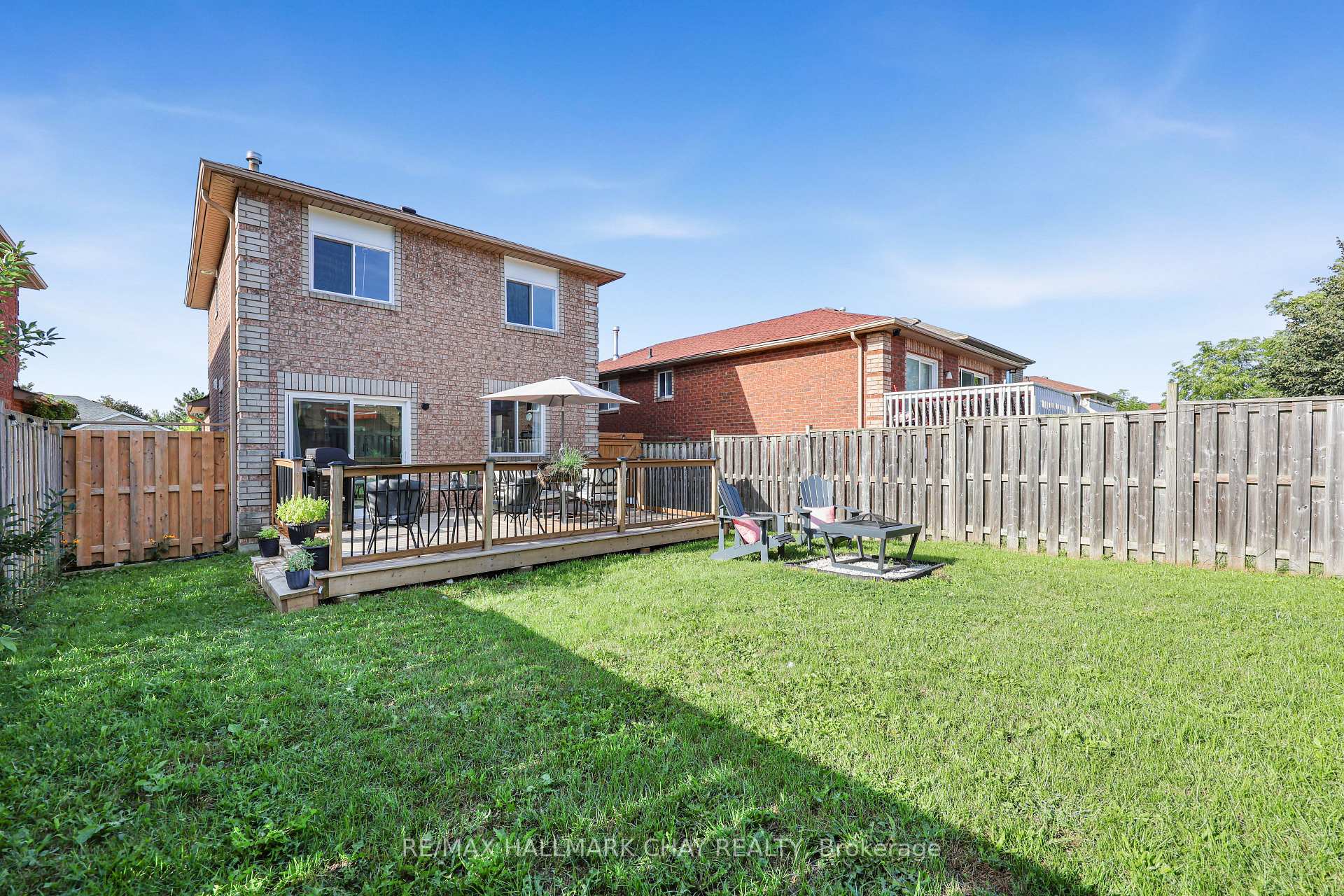 Photo 21 of 16 Buggs Gate, Barrie, Georgian Drive — HOMEH