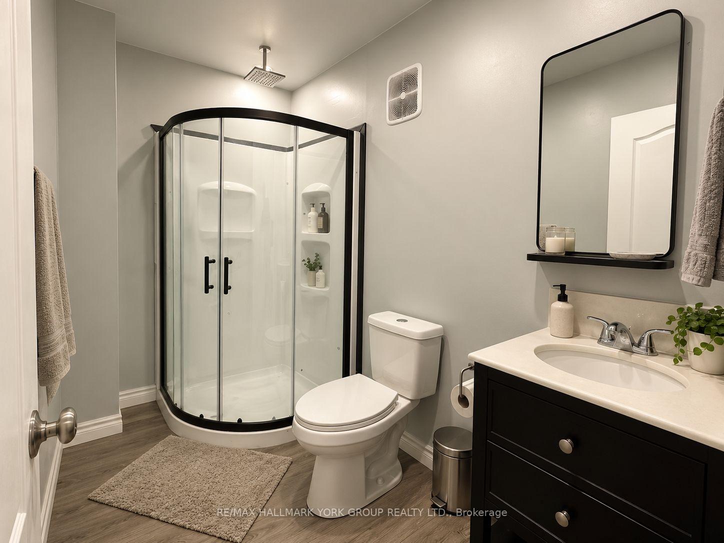 Photo 5 of Unit Studio, 22 Thorne Lane, Markham, Aileen-Willowbrook — HOMEH