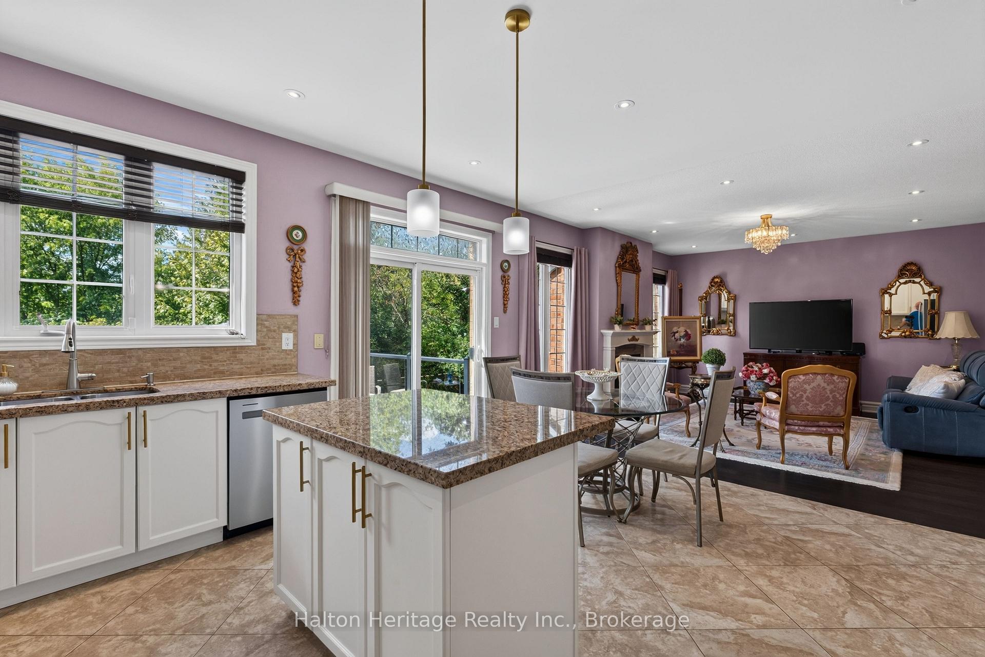 Photo 16 of 360 Holmes Crescent, Milton, Scott — HOMEH