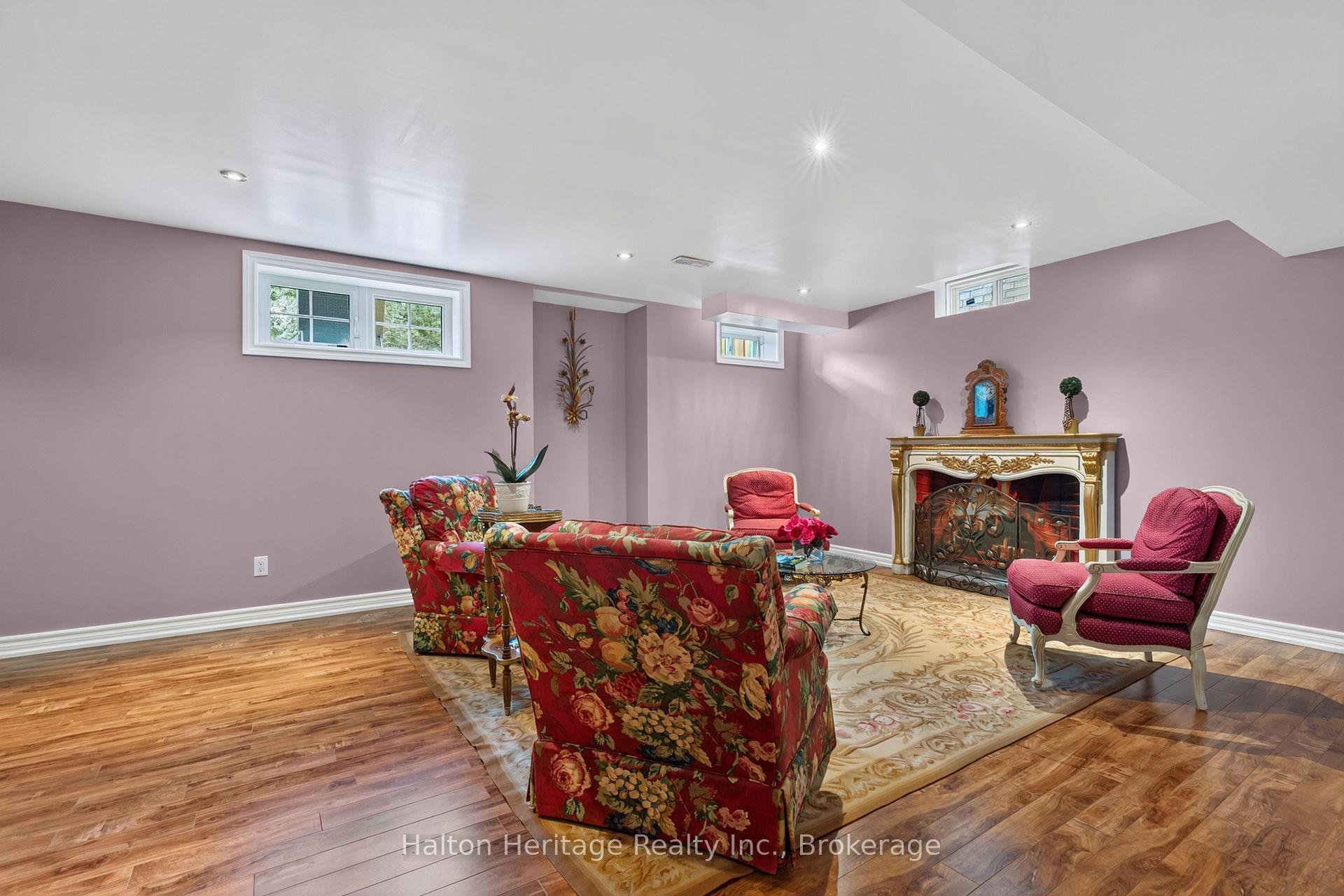 Photo 30 of 360 Holmes Crescent, Milton, Scott — HOMEH