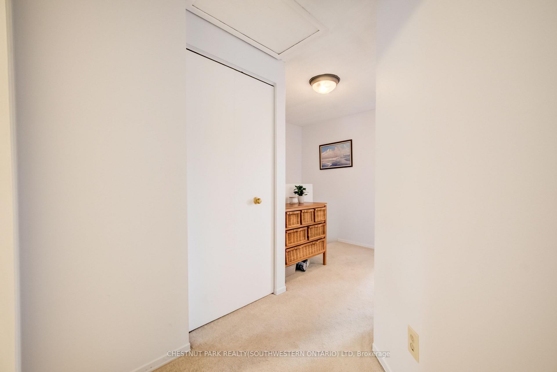 Photo 29 of Unit 11, 210 Highland Crescent, Kitchener, Victoria Hills — HOMEH