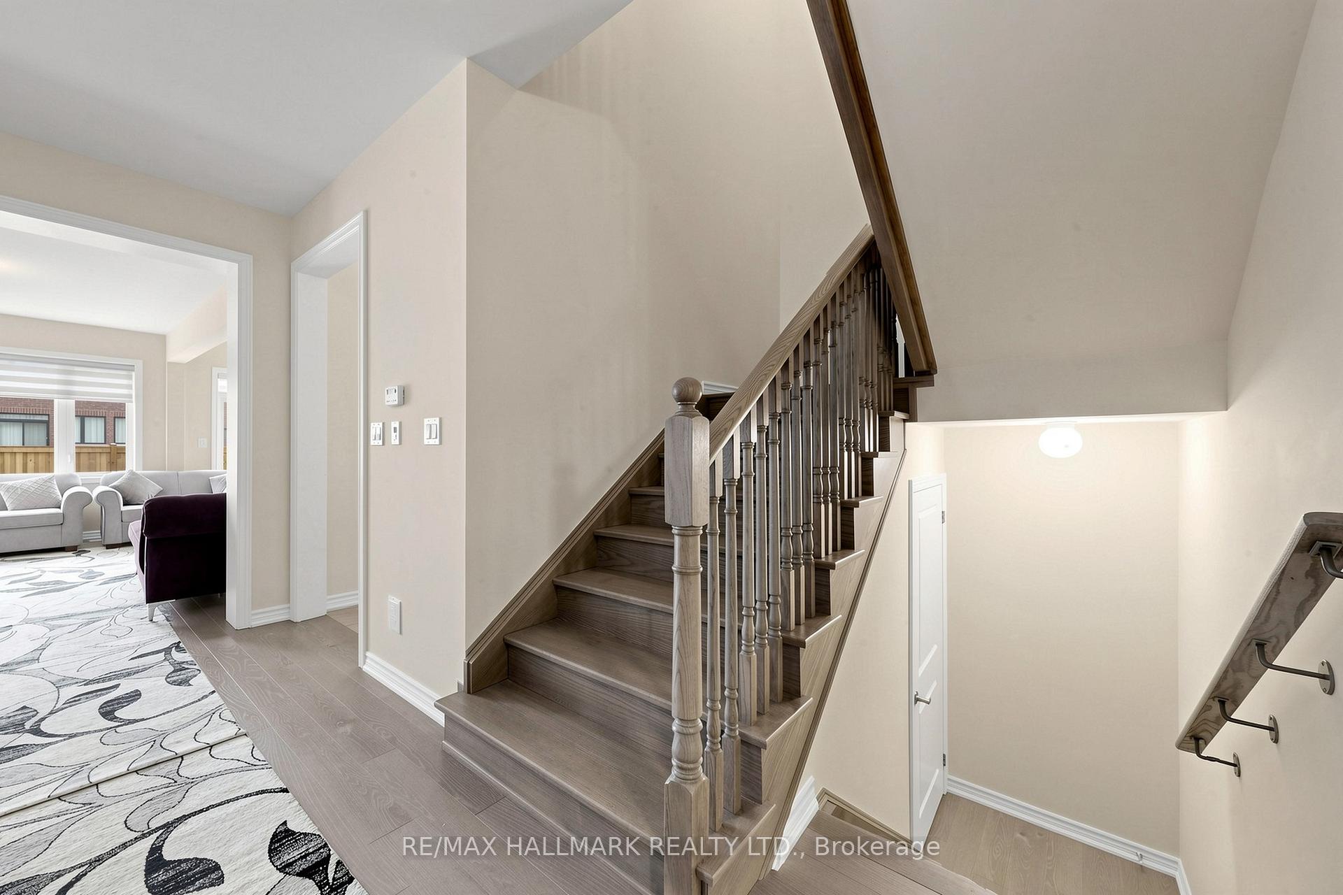 Photo 19 of 17 Closson Drive, Whitby, Rural Whitby — HOMEH