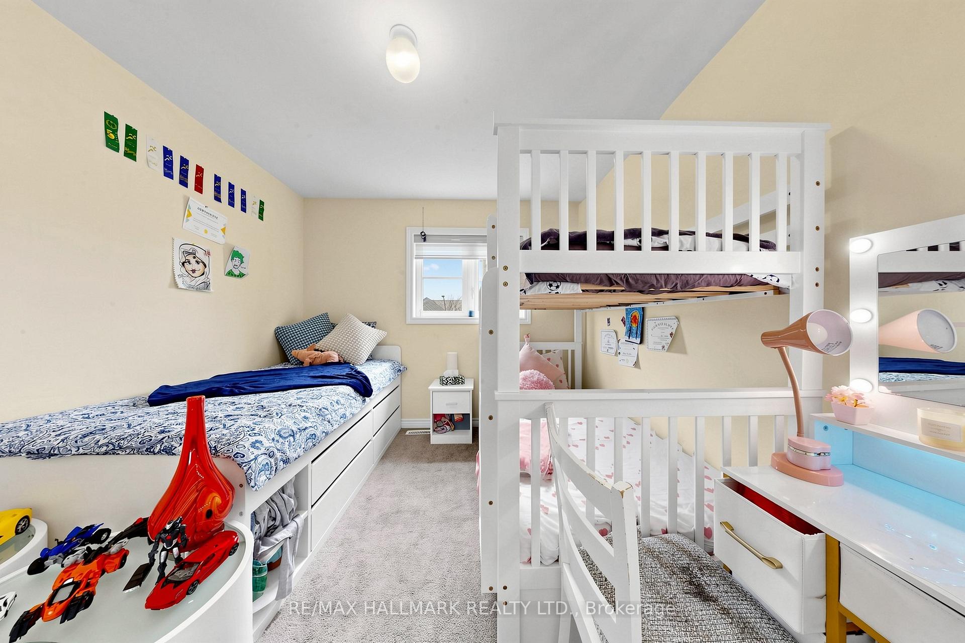 Photo 29 of 17 Closson Drive, Whitby, Rural Whitby — HOMEH