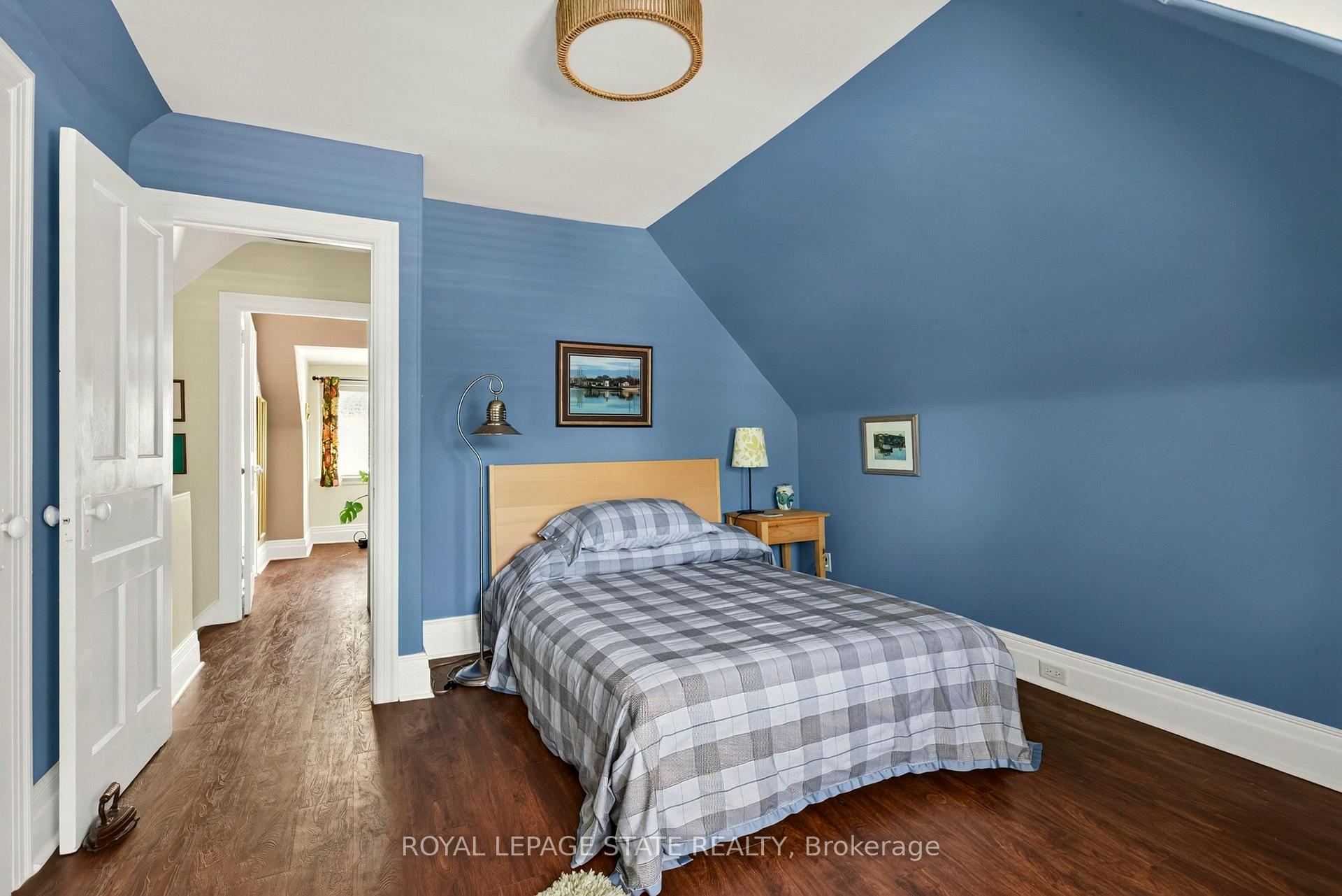 Photo 40 of 24 Fairleigh Crescent, Hamilton, St. Clair — HOMEH