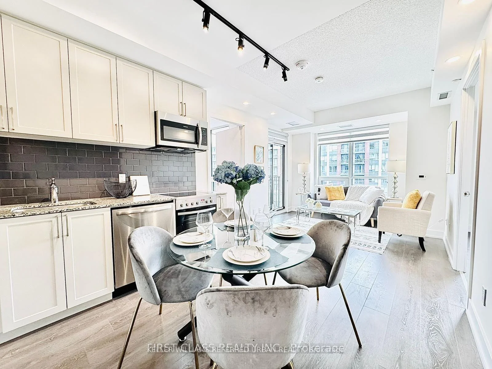 Photo 11 of Unit 511W, 268 Buchanan Drive, Markham, Unionville — HOMEH
