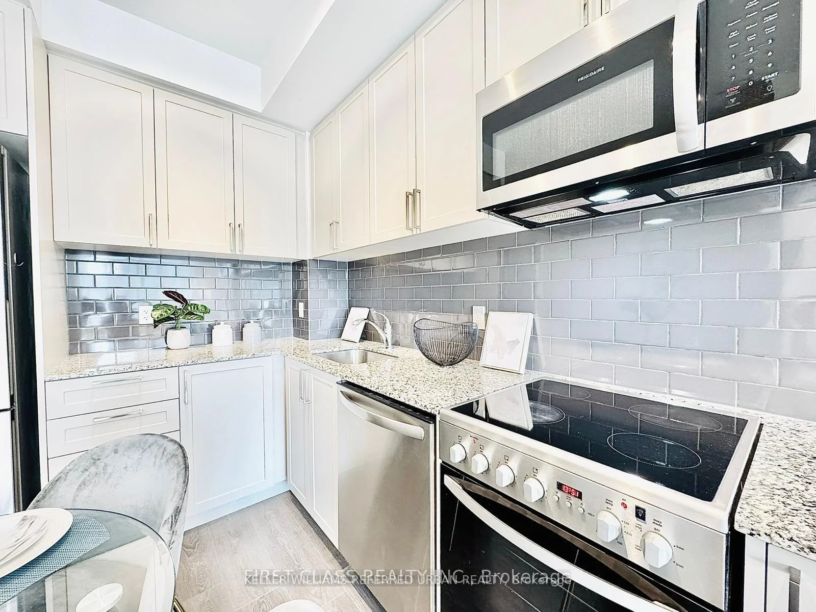 Photo 13 of Unit 511W, 268 Buchanan Drive, Markham, Unionville — HOMEH