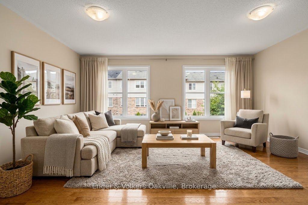 Photo 20 of 2408 Coho Way, Oakville, Westmount — HOMEH