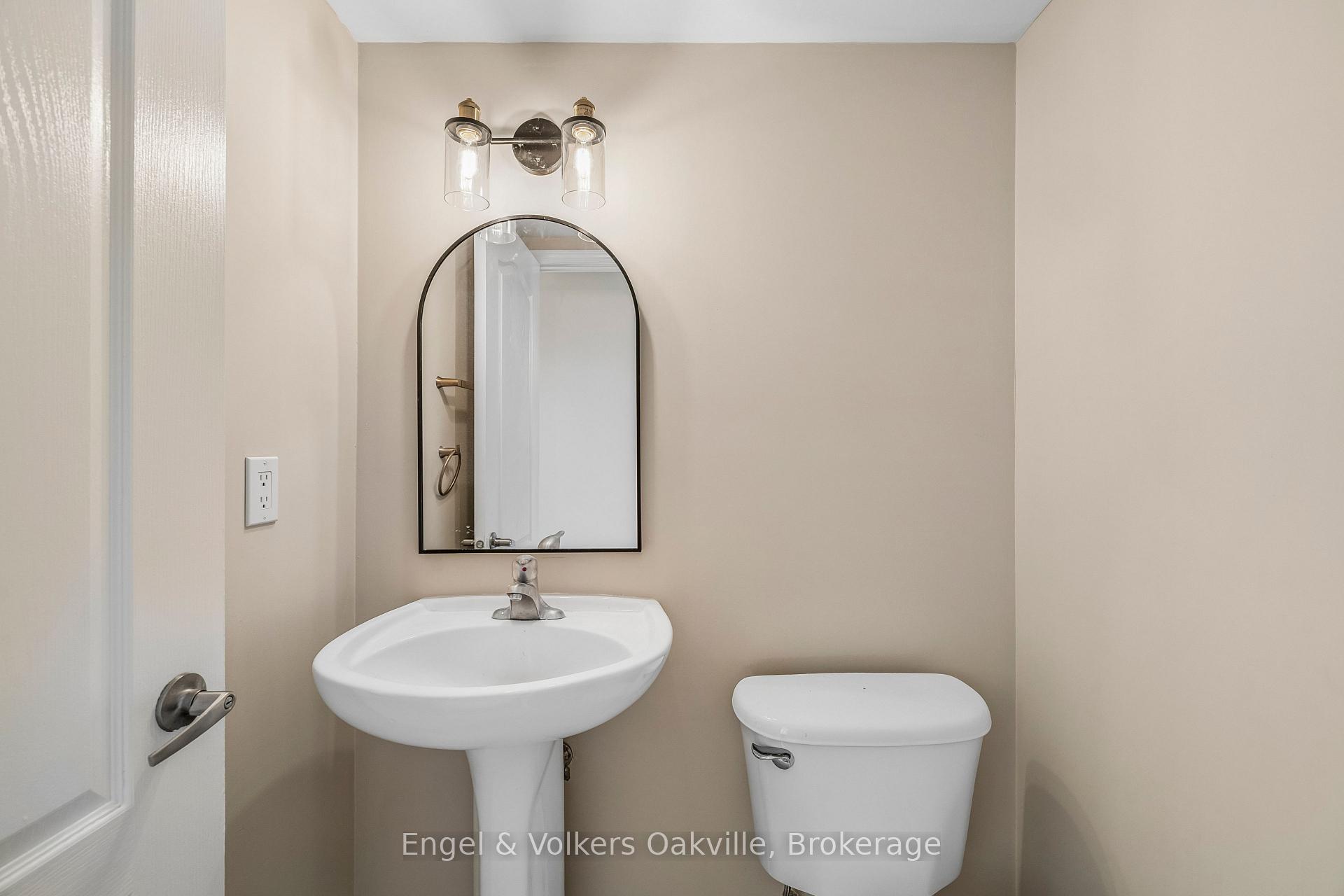 Photo 24 of 2408 Coho Way, Oakville, Westmount — HOMEH