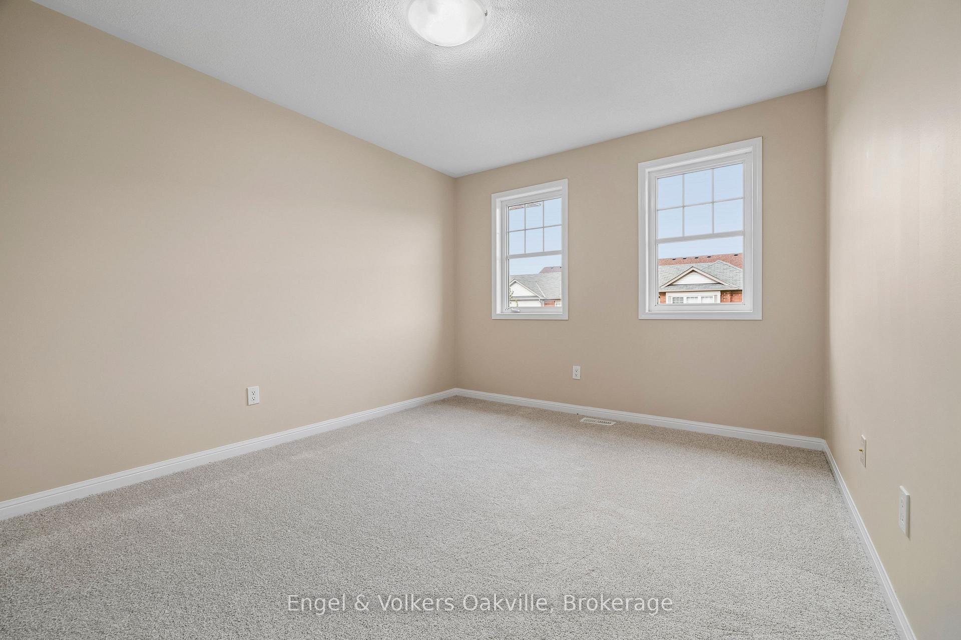 Photo 28 of 2408 Coho Way, Oakville, Westmount — HOMEH