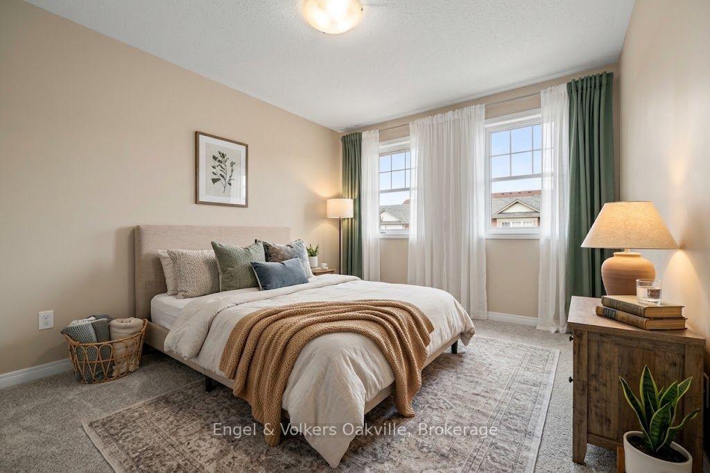 Photo 29 of 2408 Coho Way, Oakville, Westmount — HOMEH