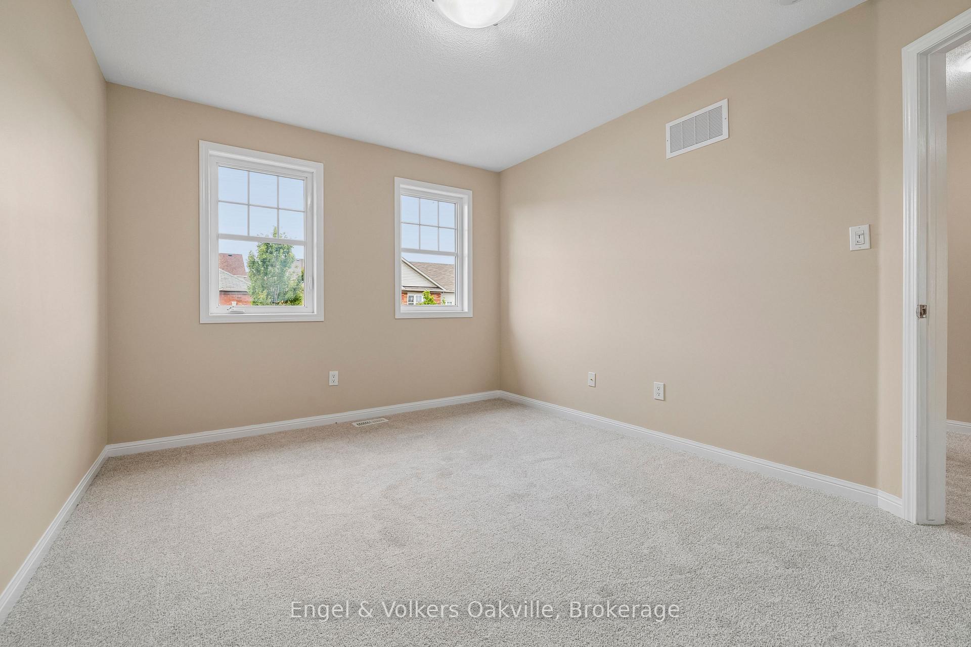 Photo 30 of 2408 Coho Way, Oakville, Westmount — HOMEH