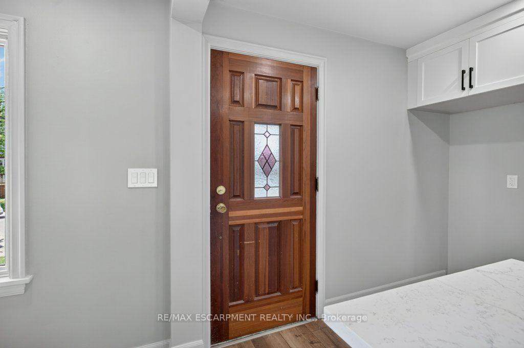 Photo 8 of 220 East 13TH Street, Hamilton, Inch Park — HOMEH