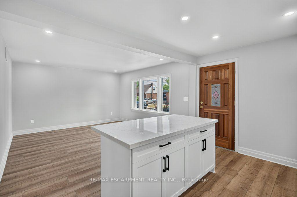 Photo 13 of 220 East 13TH Street, Hamilton, Inch Park — HOMEH
