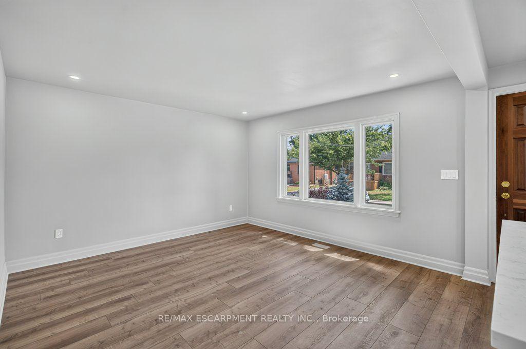 Photo 16 of 220 East 13TH Street, Hamilton, Inch Park — HOMEH