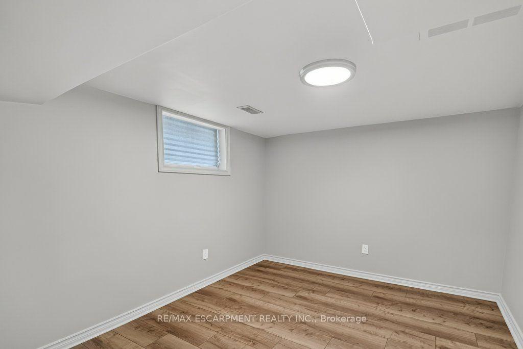 Photo 30 of 220 East 13TH Street, Hamilton, Inch Park — HOMEH