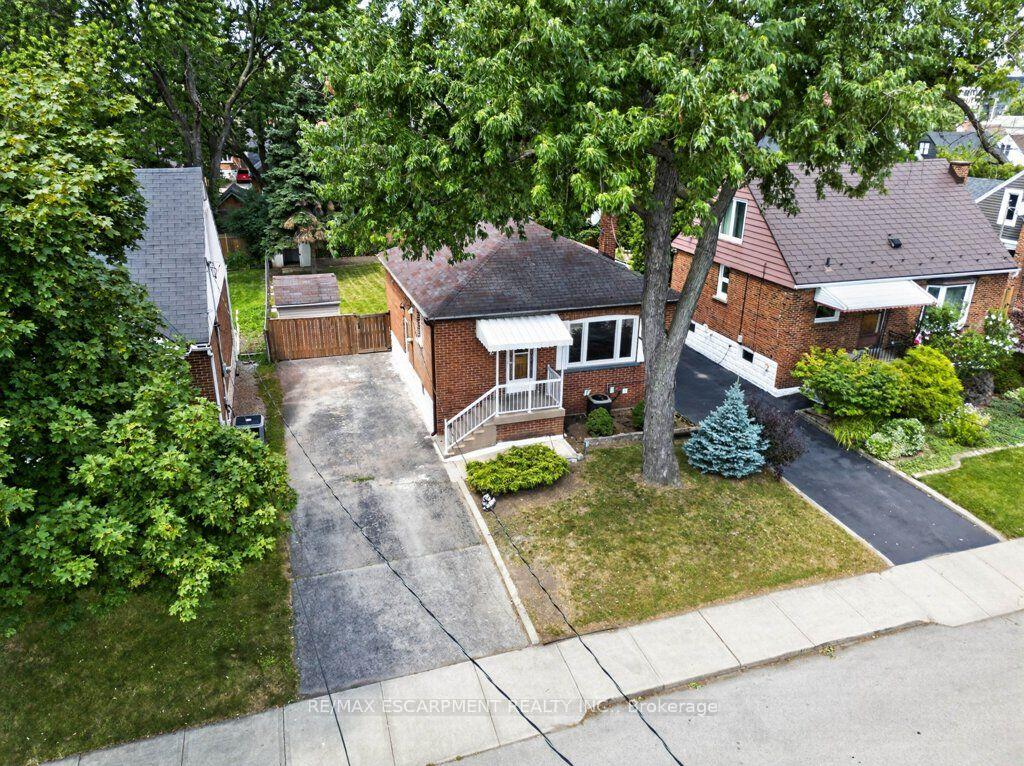 Photo 47 of 220 East 13TH Street, Hamilton, Inch Park — HOMEH
