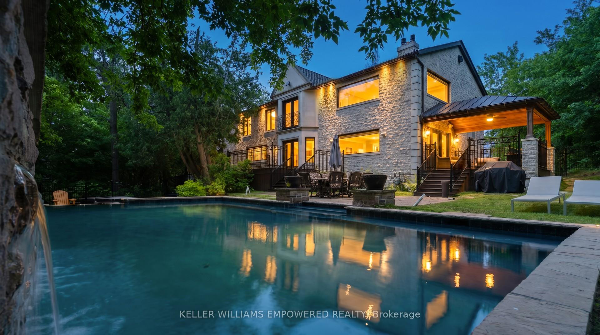 Photo of 43 Woodland Acres Crescent