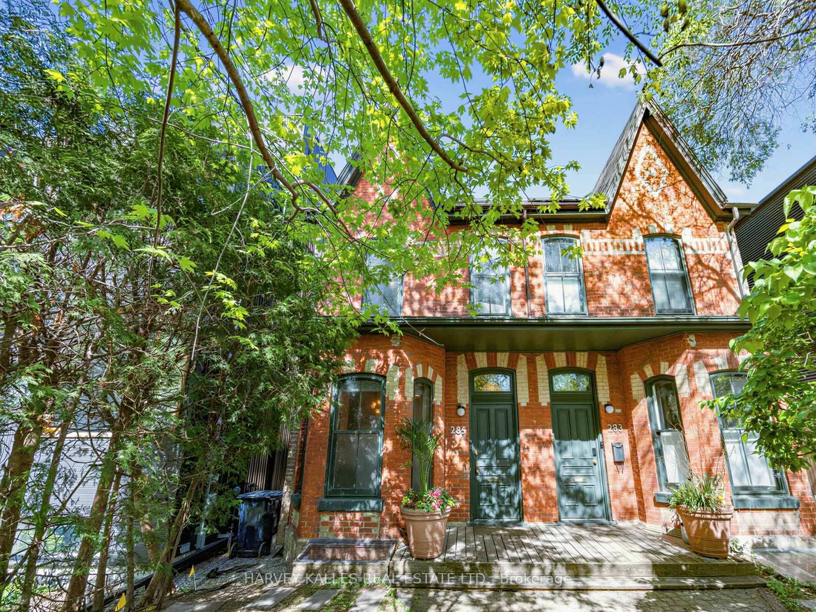 Photo 2 of 285 Brunswick Avenue, Toronto, University — HOMEH