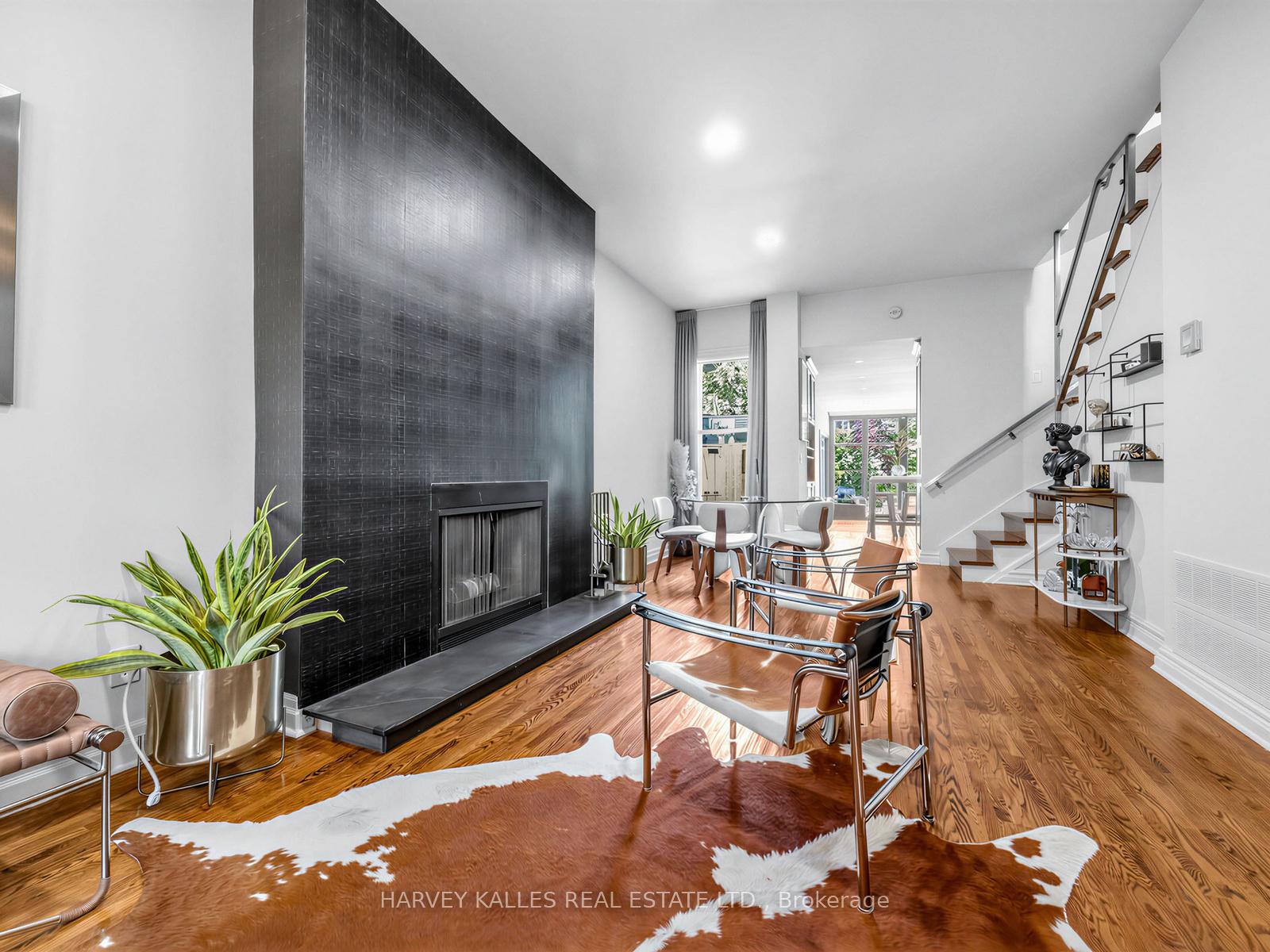Photo 5 of 285 Brunswick Avenue, Toronto, University — HOMEH