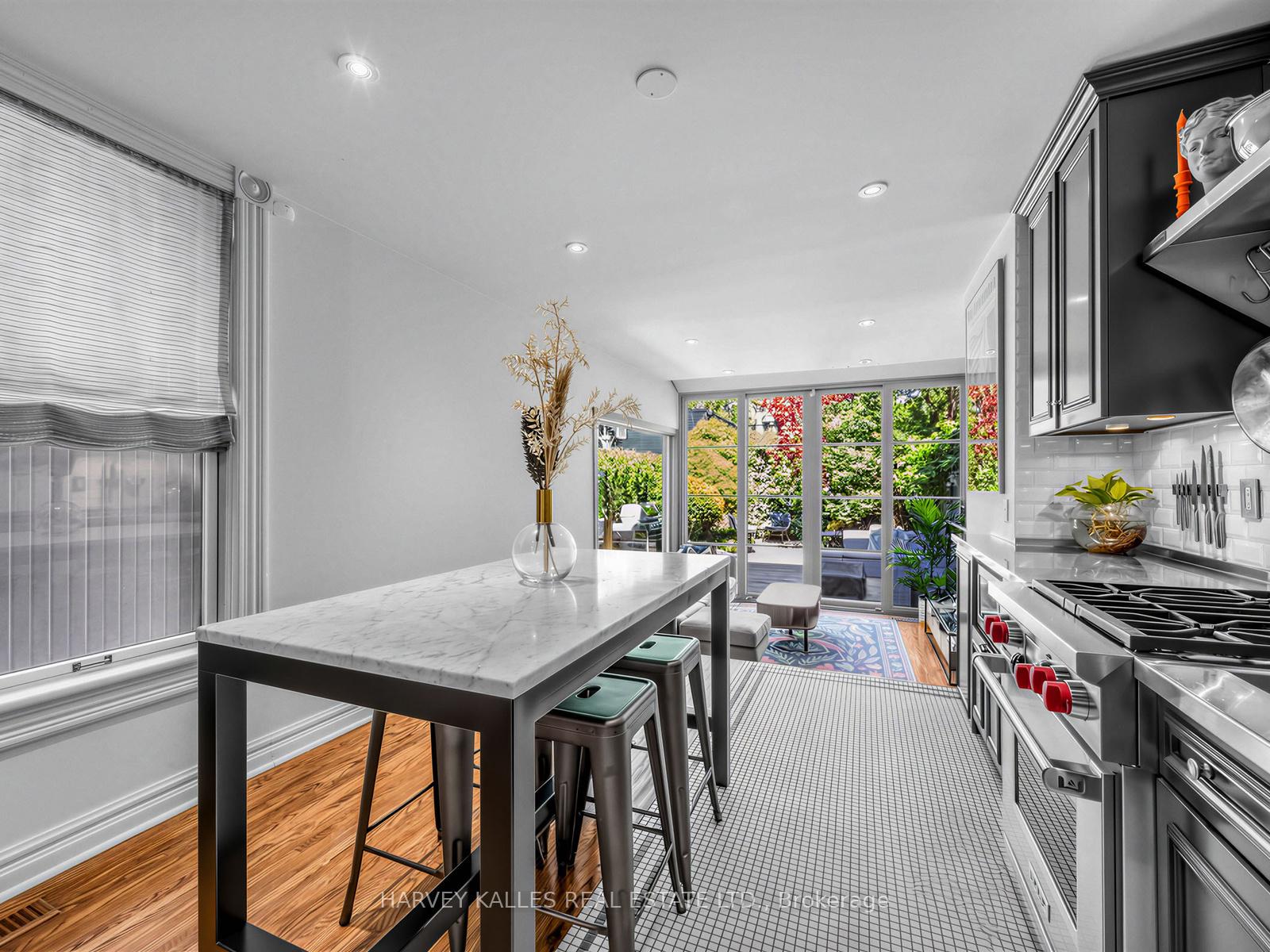 Photo 11 of 285 Brunswick Avenue, Toronto, University — HOMEH