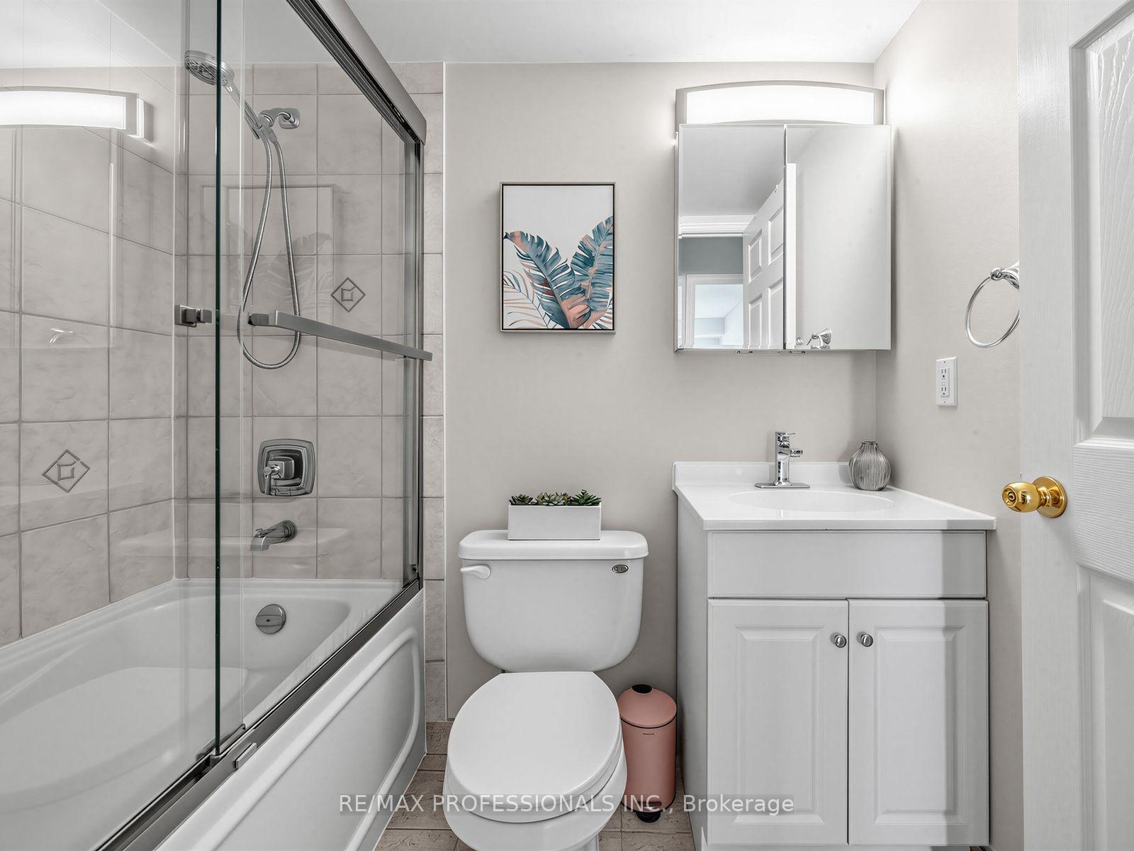 Photo 25 of Unit 509, 7 Michael Power Place, Etobicoke, Islington-City Centre West — HOMEH