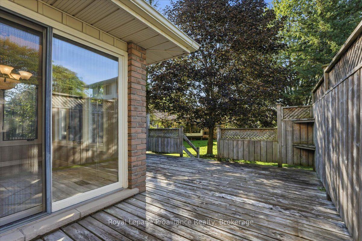Photo 31 of 125 Tracey Park Drive, Belleville, Belleville Ward — HOMEH