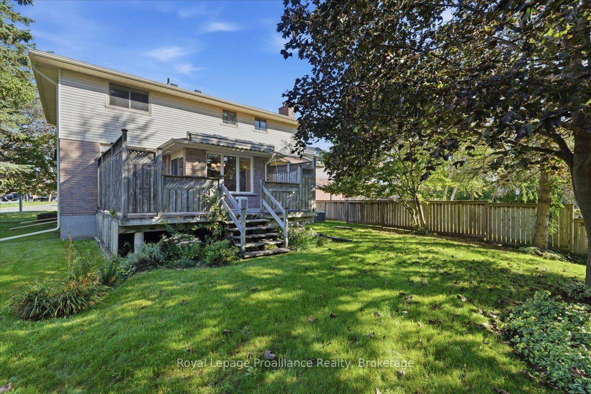 Photo 34 of 125 Tracey Park Drive, Belleville, Belleville Ward — HOMEH