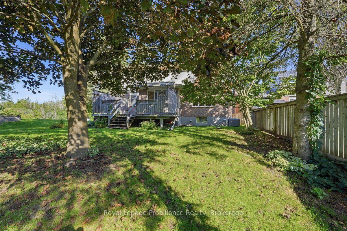 Photo 35 of 125 Tracey Park Drive, Belleville, Belleville Ward — HOMEH