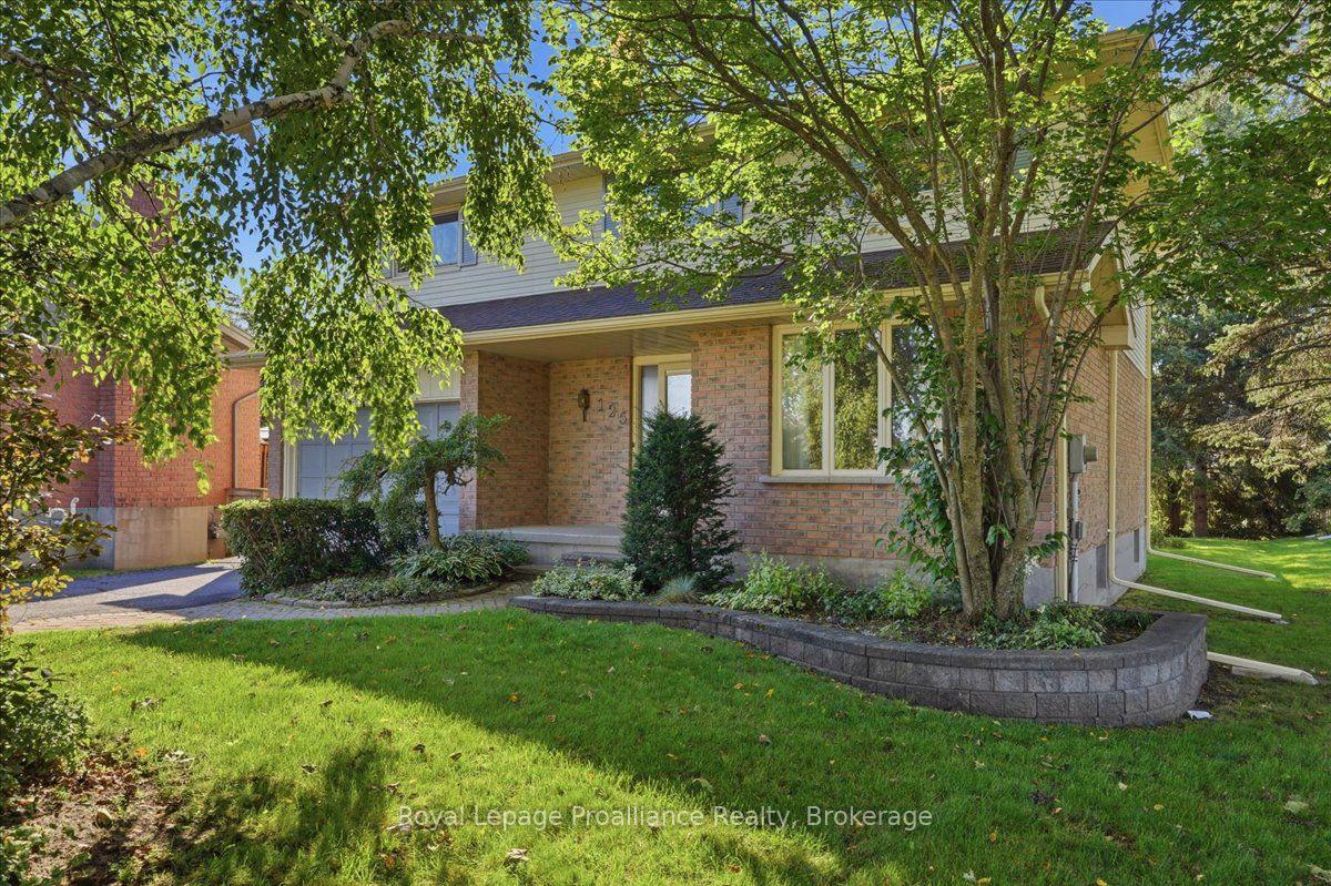 Photo 37 of 125 Tracey Park Drive, Belleville, Belleville Ward — HOMEH