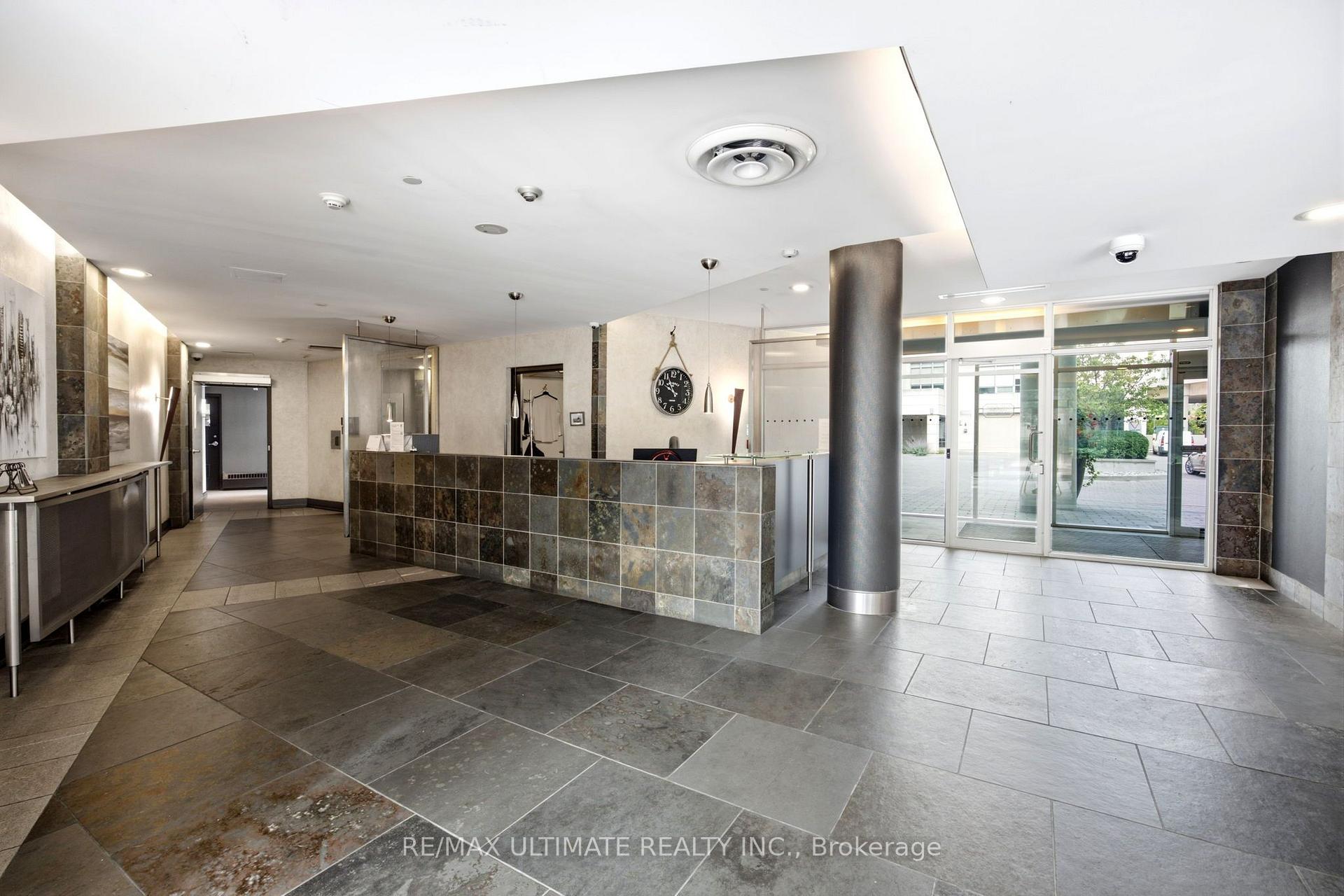 Photo 3 of Unit 1113, 5 Marine Parade Drive, Etobicoke, Mimico — HOMEH