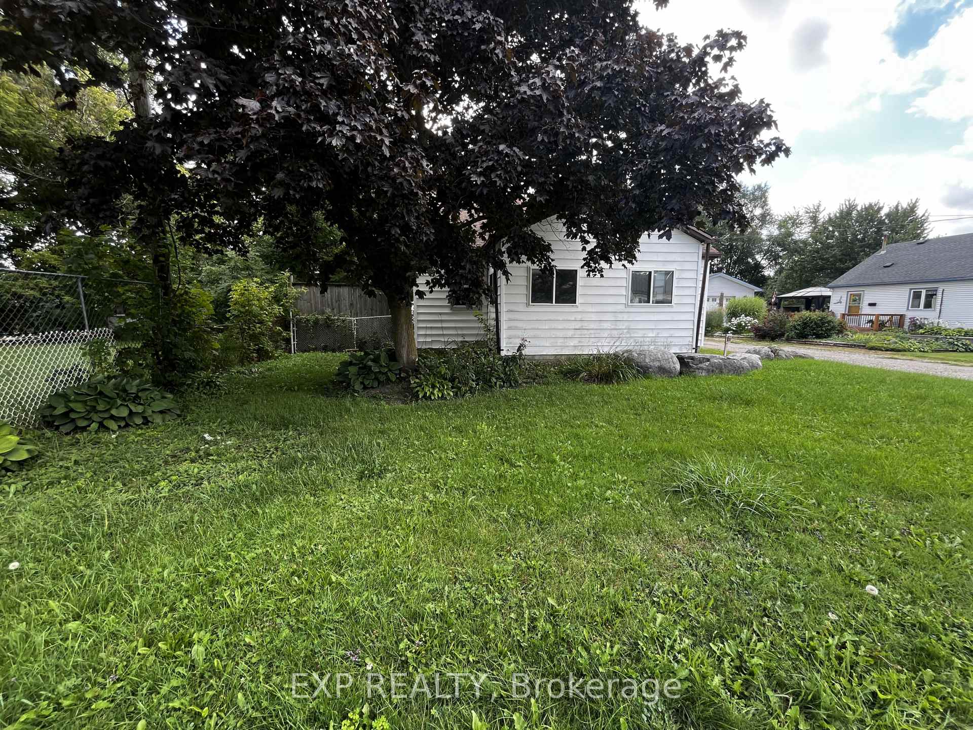 Photo 2 of 155 North Street, Southwest Middlesex, Glencoe — HOMEH
