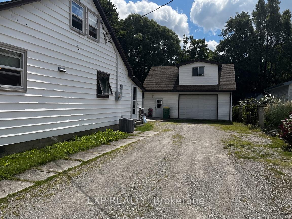 Photo 3 of 155 North Street, Southwest Middlesex, Glencoe — HOMEH