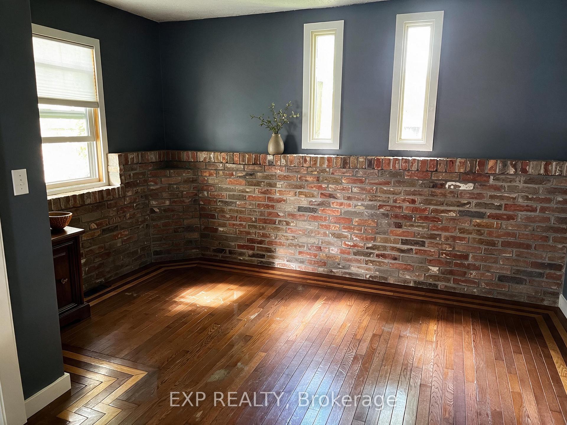Photo 9 of 155 North Street, Southwest Middlesex, Glencoe — HOMEH