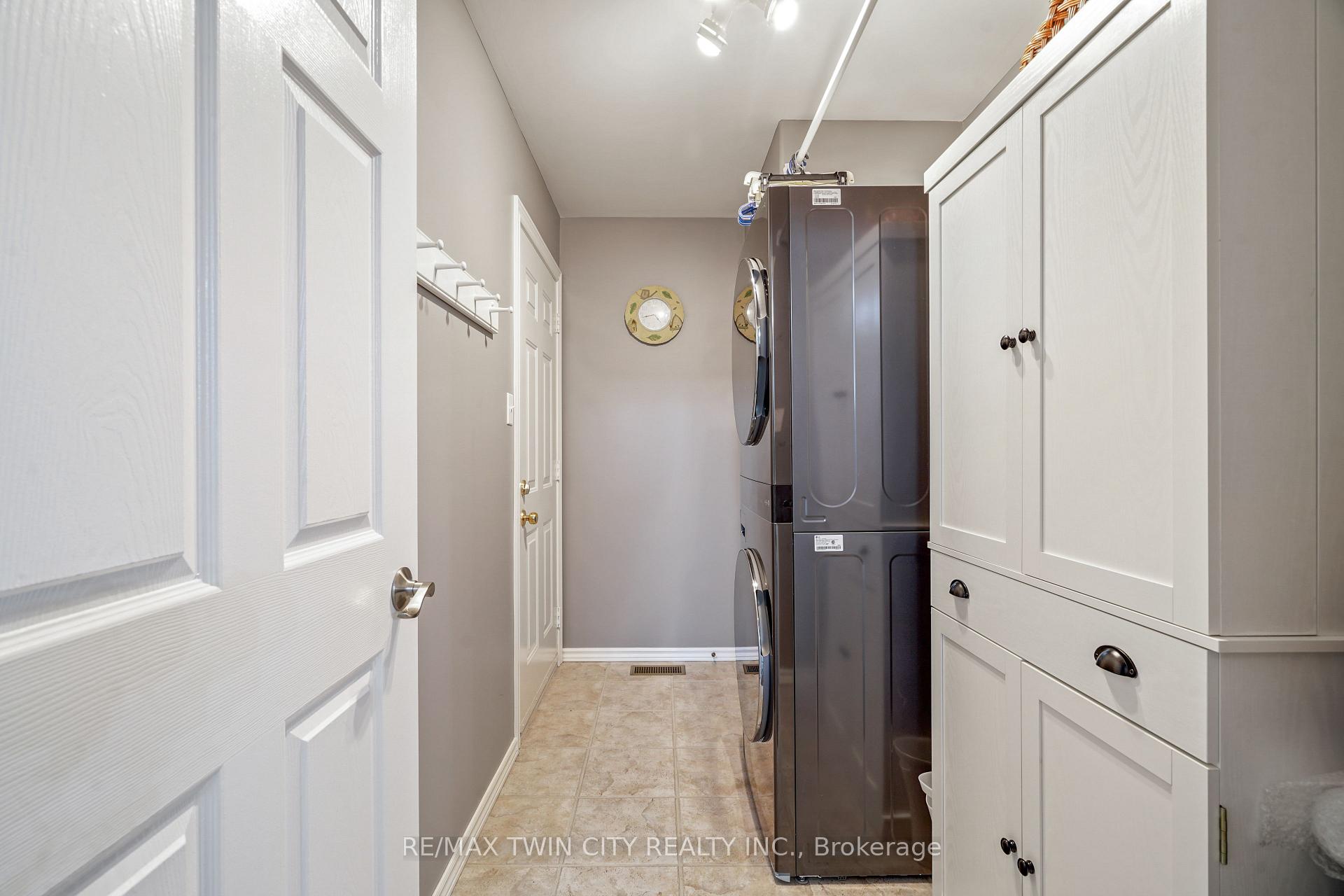 Photo 20 of Unit 9, 24 Griffiths Drive, Brant, Paris — HOMEH