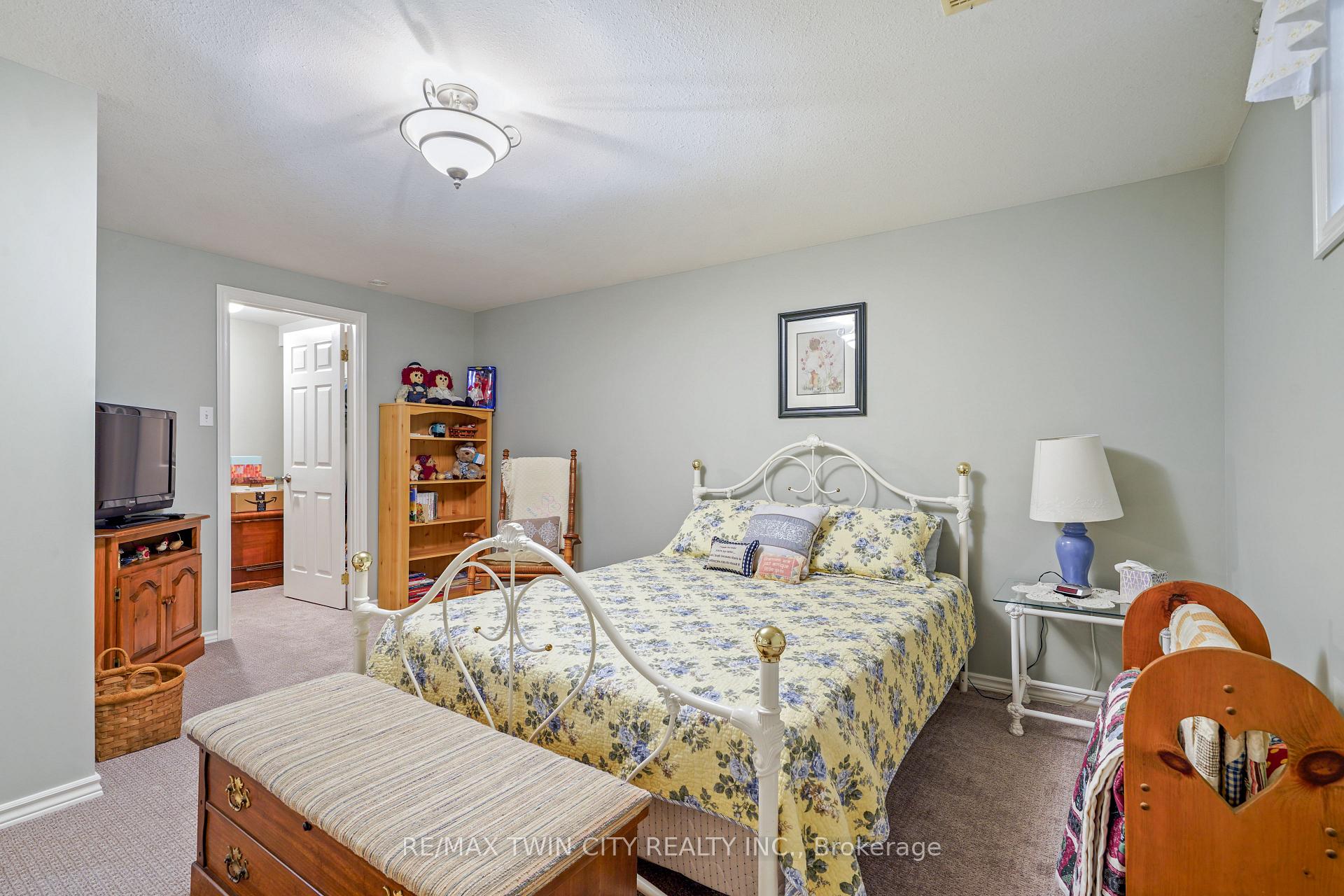 Photo 22 of Unit 9, 24 Griffiths Drive, Brant, Paris — HOMEH