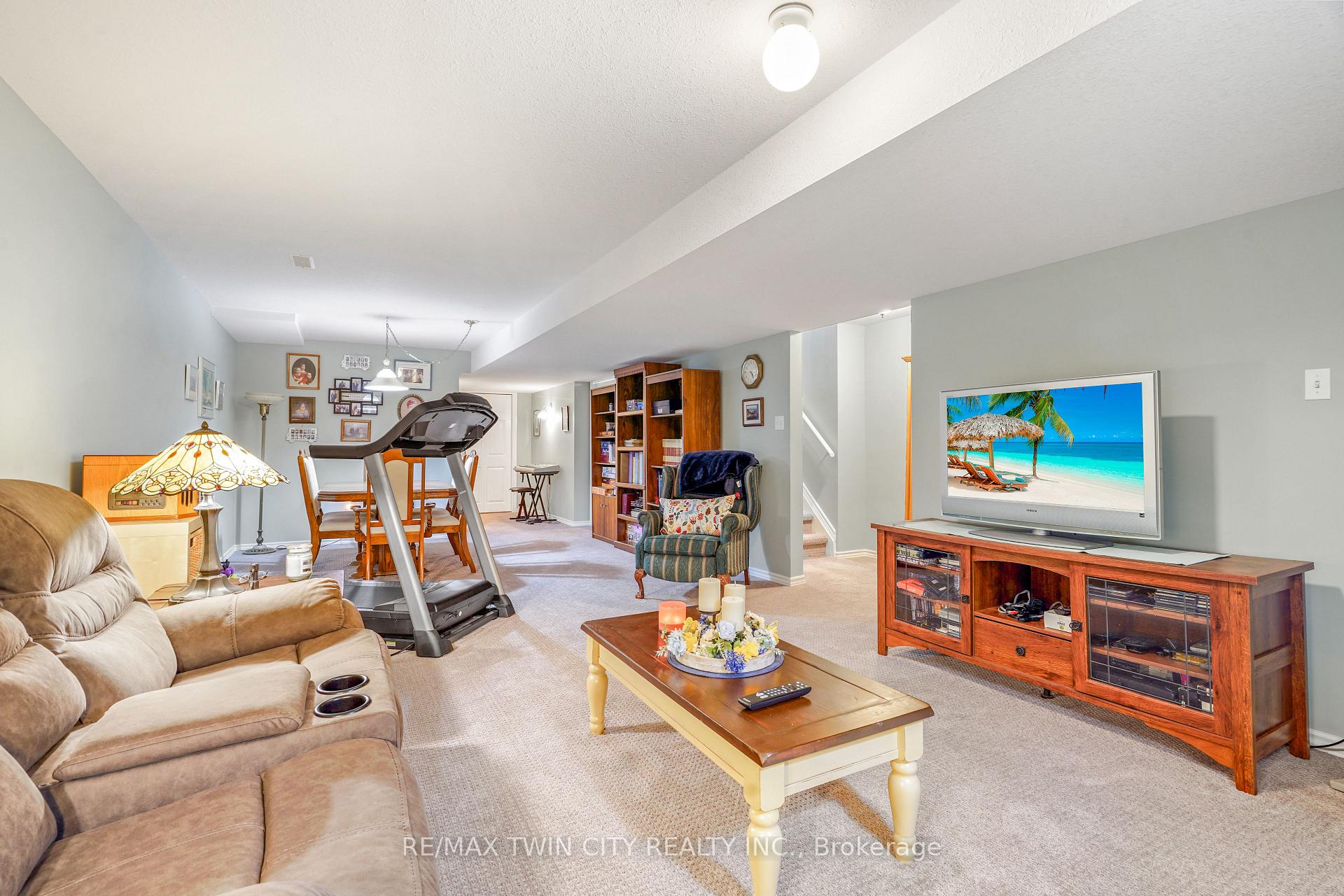 Photo 25 of Unit 9, 24 Griffiths Drive, Brant, Paris — HOMEH