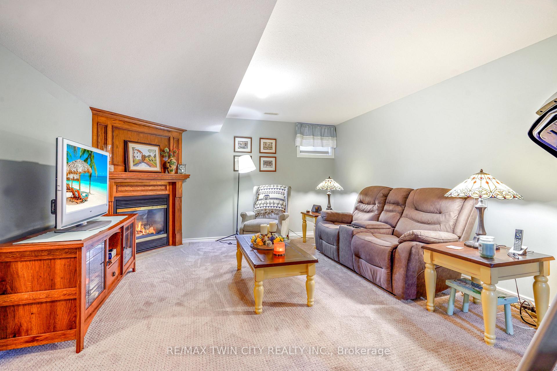 Photo 27 of Unit 9, 24 Griffiths Drive, Brant, Paris — HOMEH