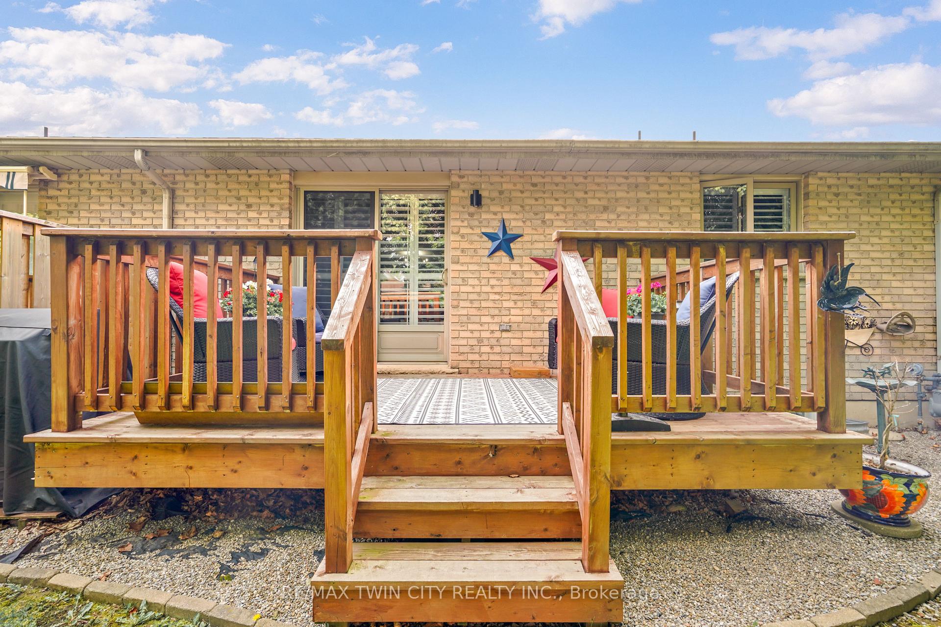 Photo 36 of Unit 9, 24 Griffiths Drive, Brant, Paris — HOMEH