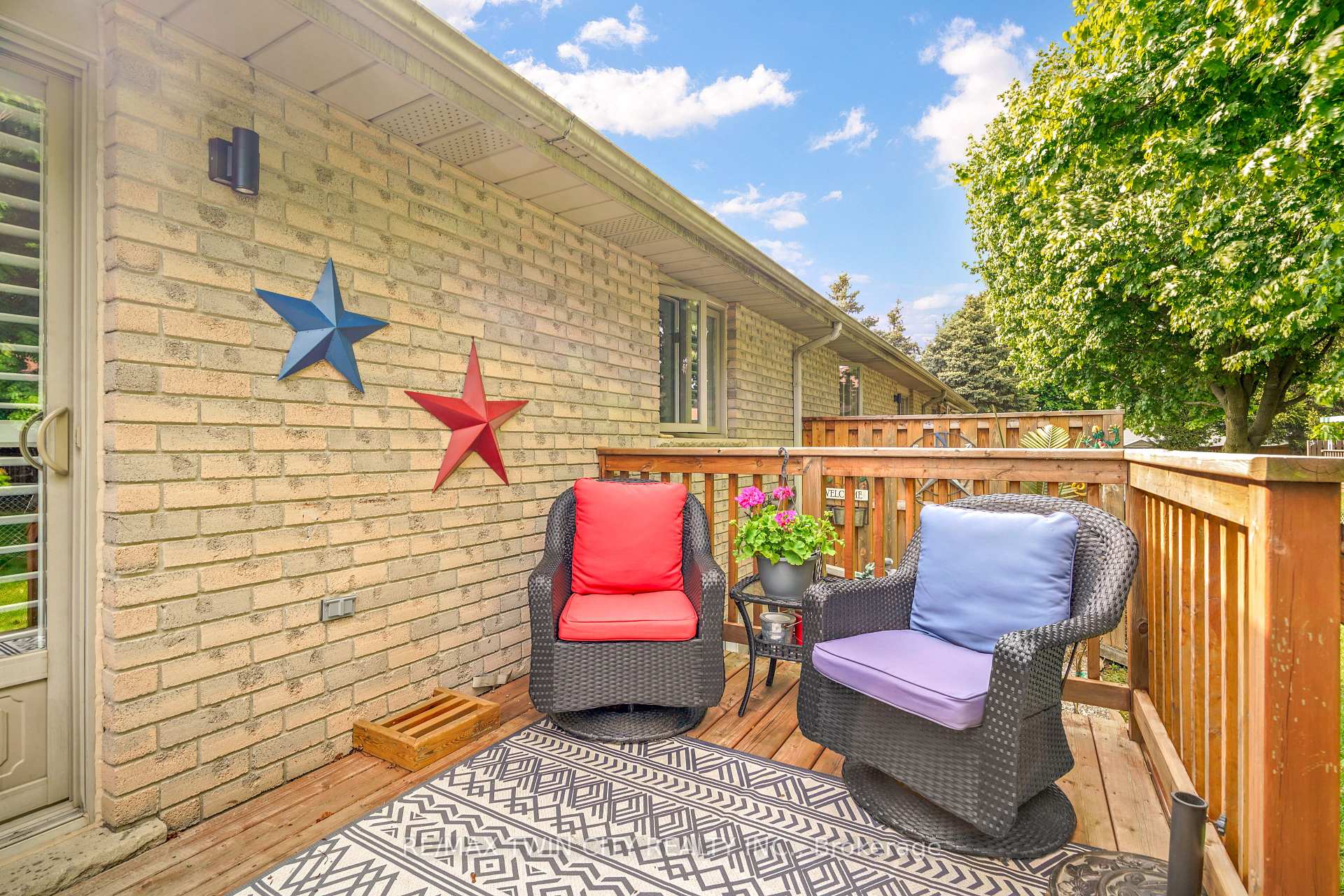 Photo 37 of Unit 9, 24 Griffiths Drive, Brant, Paris — HOMEH